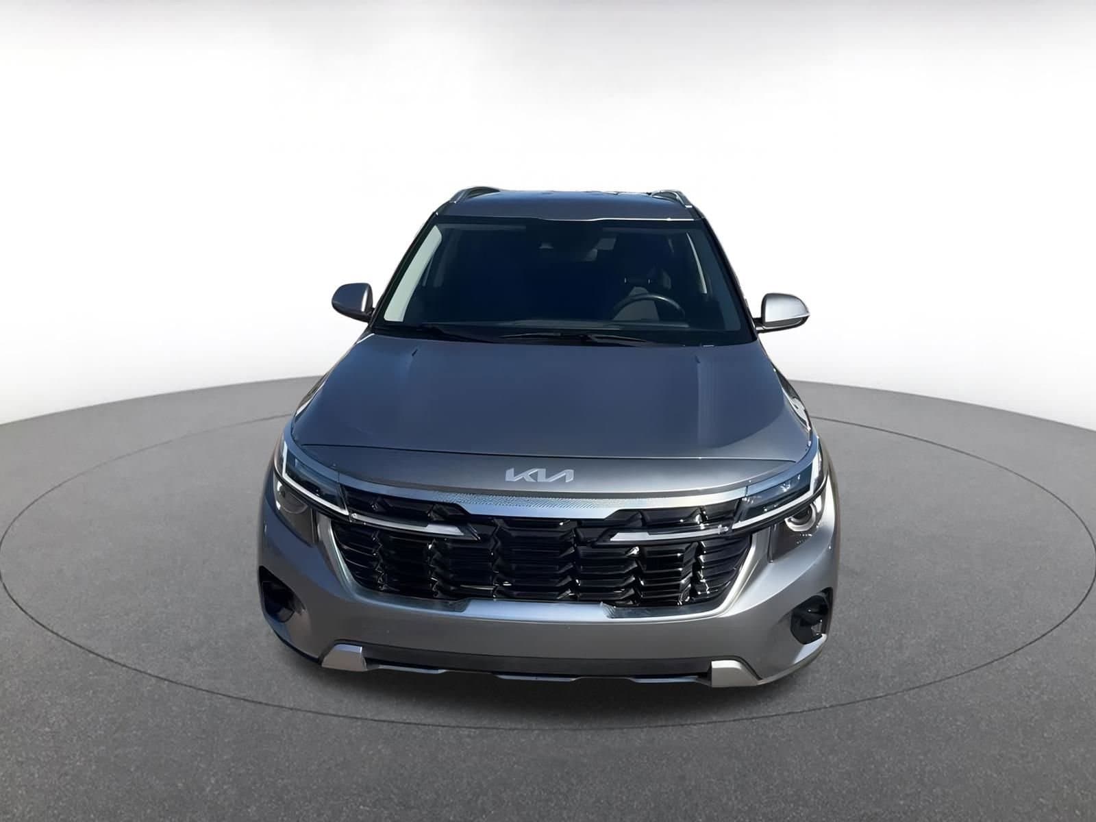 Thumbnail: 2025 Kia Seltos - 4