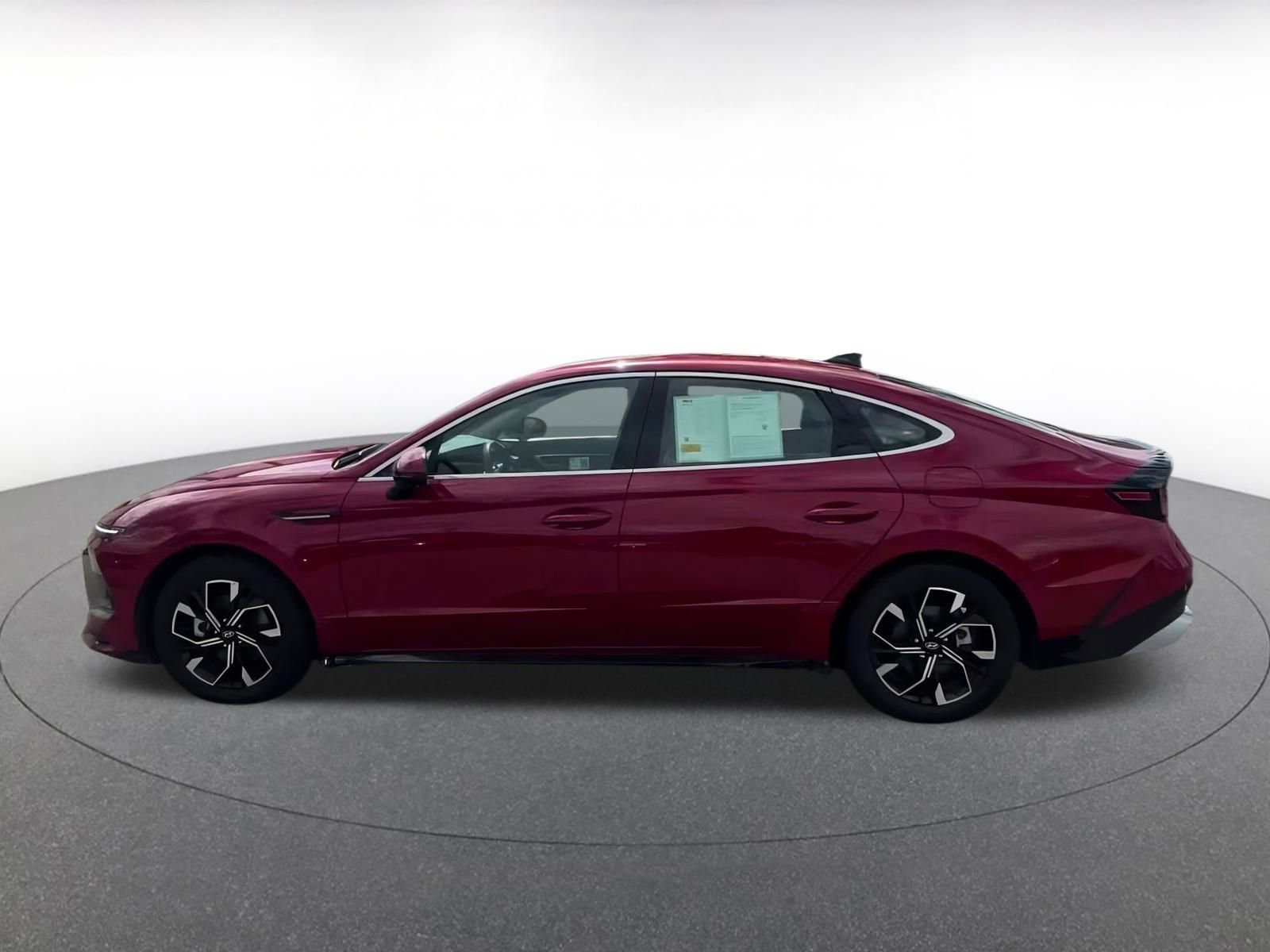 Thumbnail: 2025 Hyundai Sonata - 9