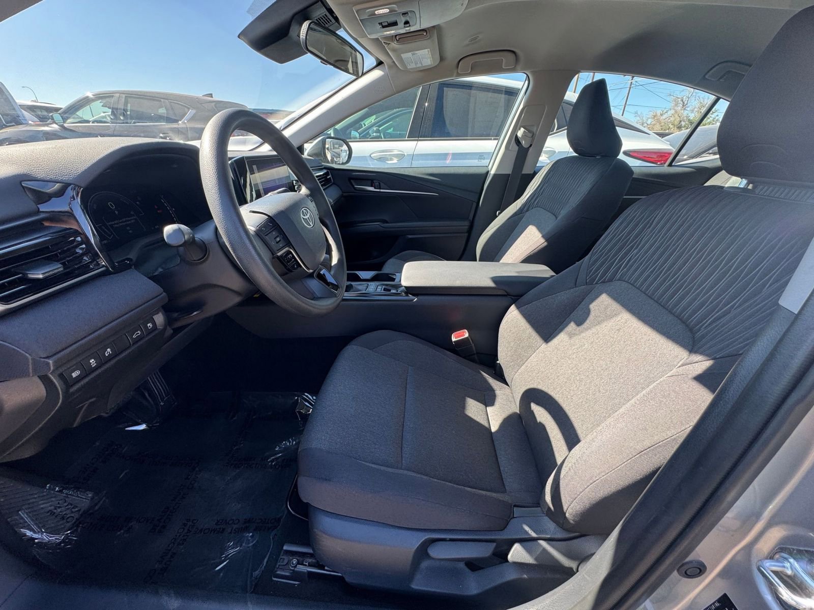 Thumbnail: 2025 Toyota Camry - 24