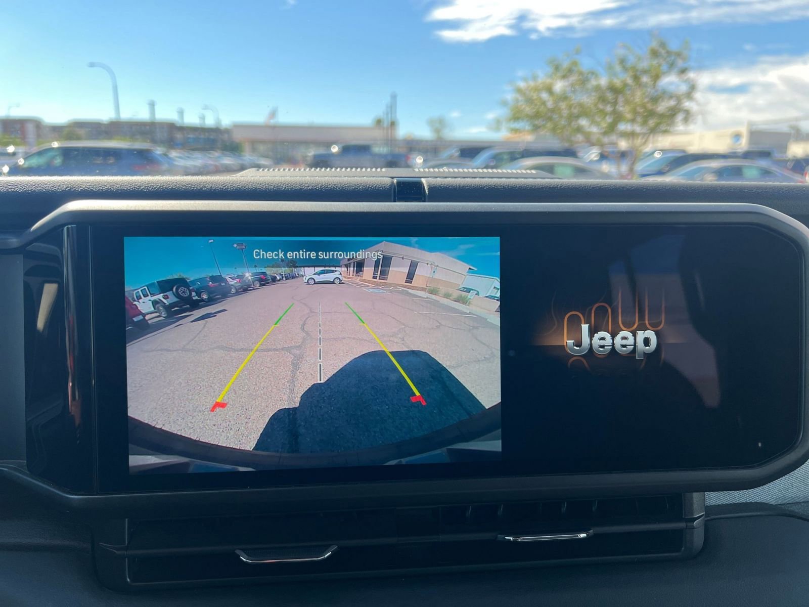 Thumbnail: 2025 Jeep Wrangler - 17