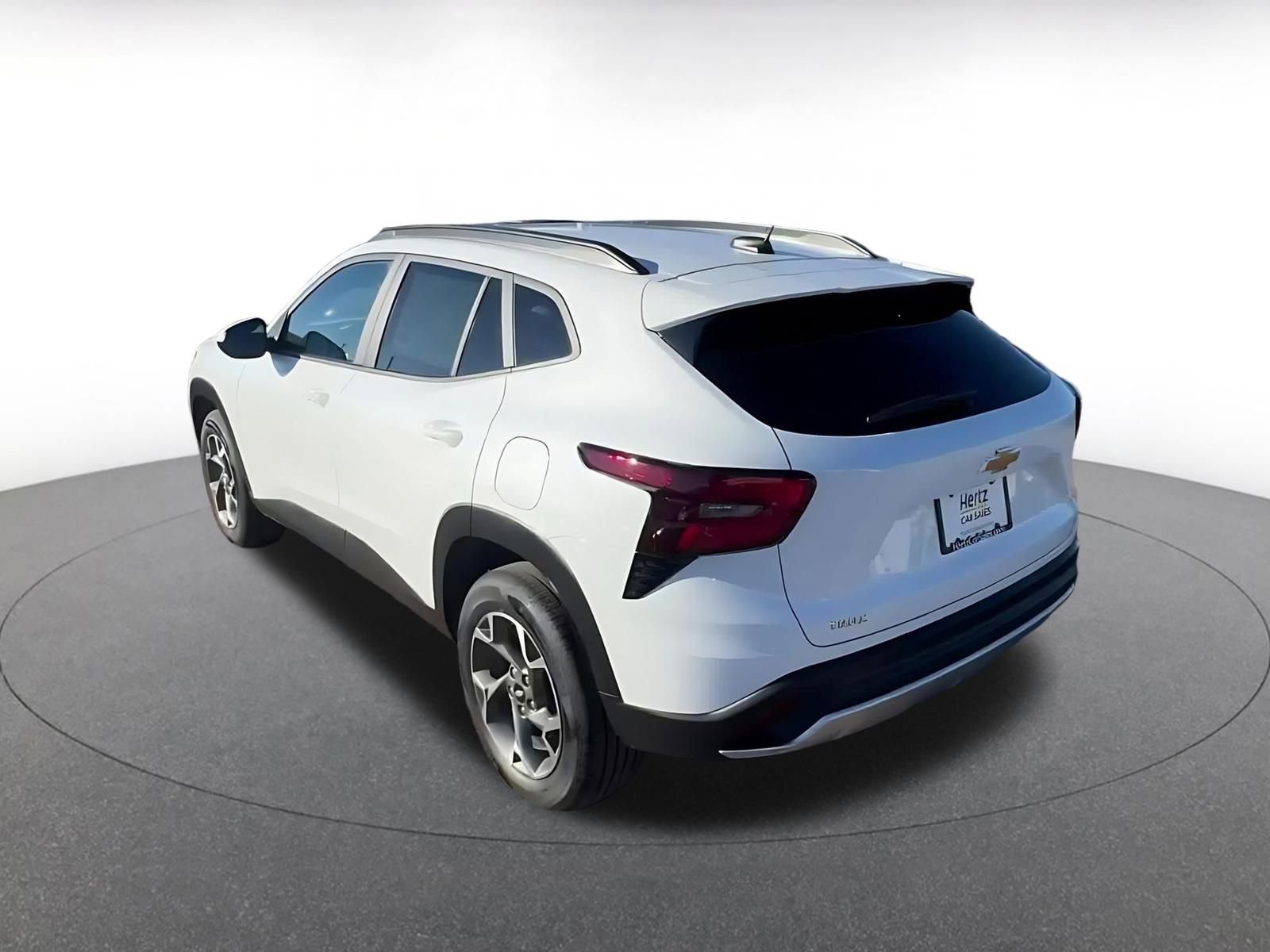 Thumbnail: 2025 Chevrolet Trax - 11