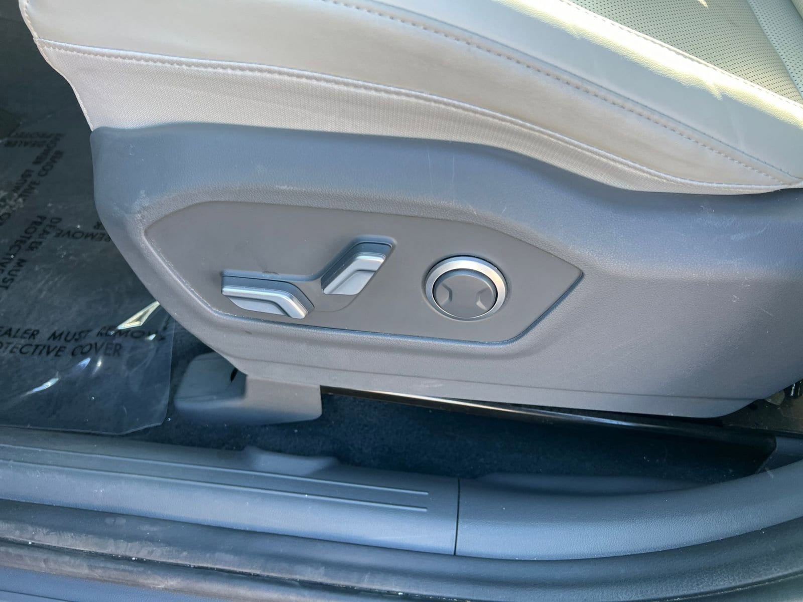 Thumbnail: 2025 Hyundai Santa Fe - 24