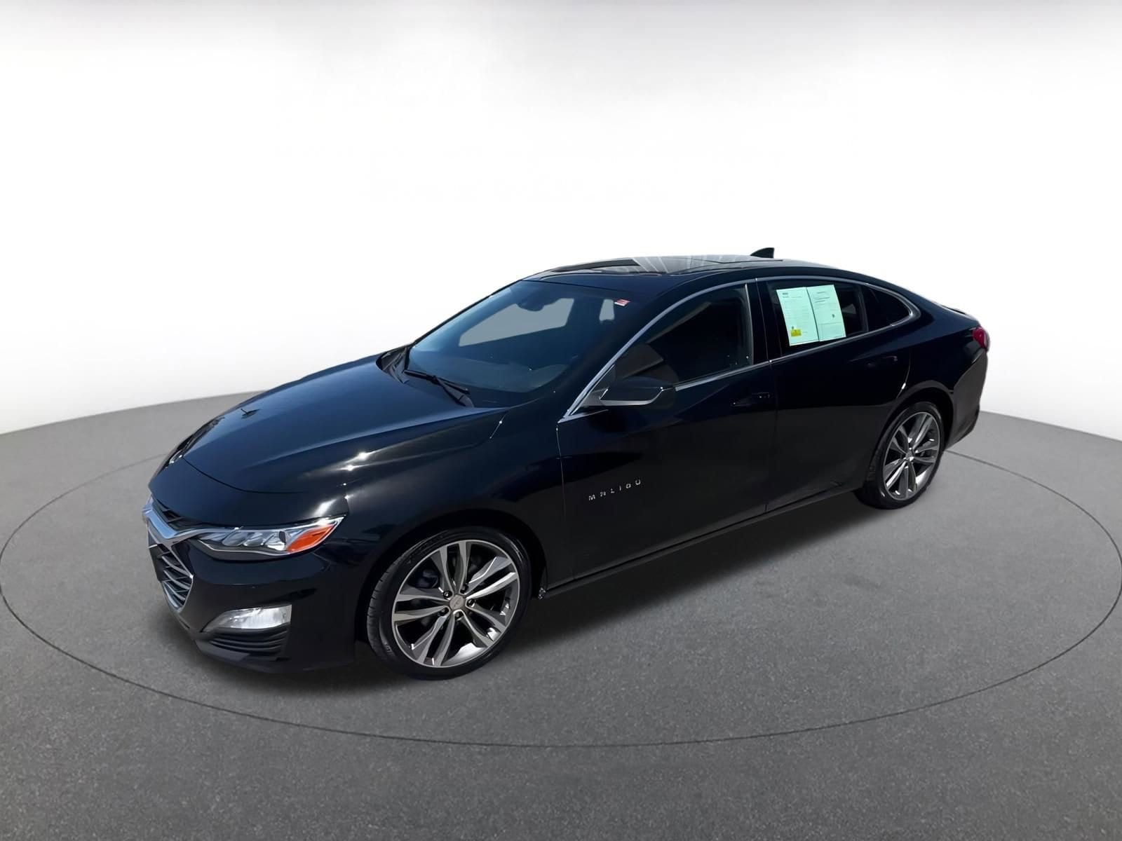 Thumbnail: 2024 Chevrolet Malibu - 8