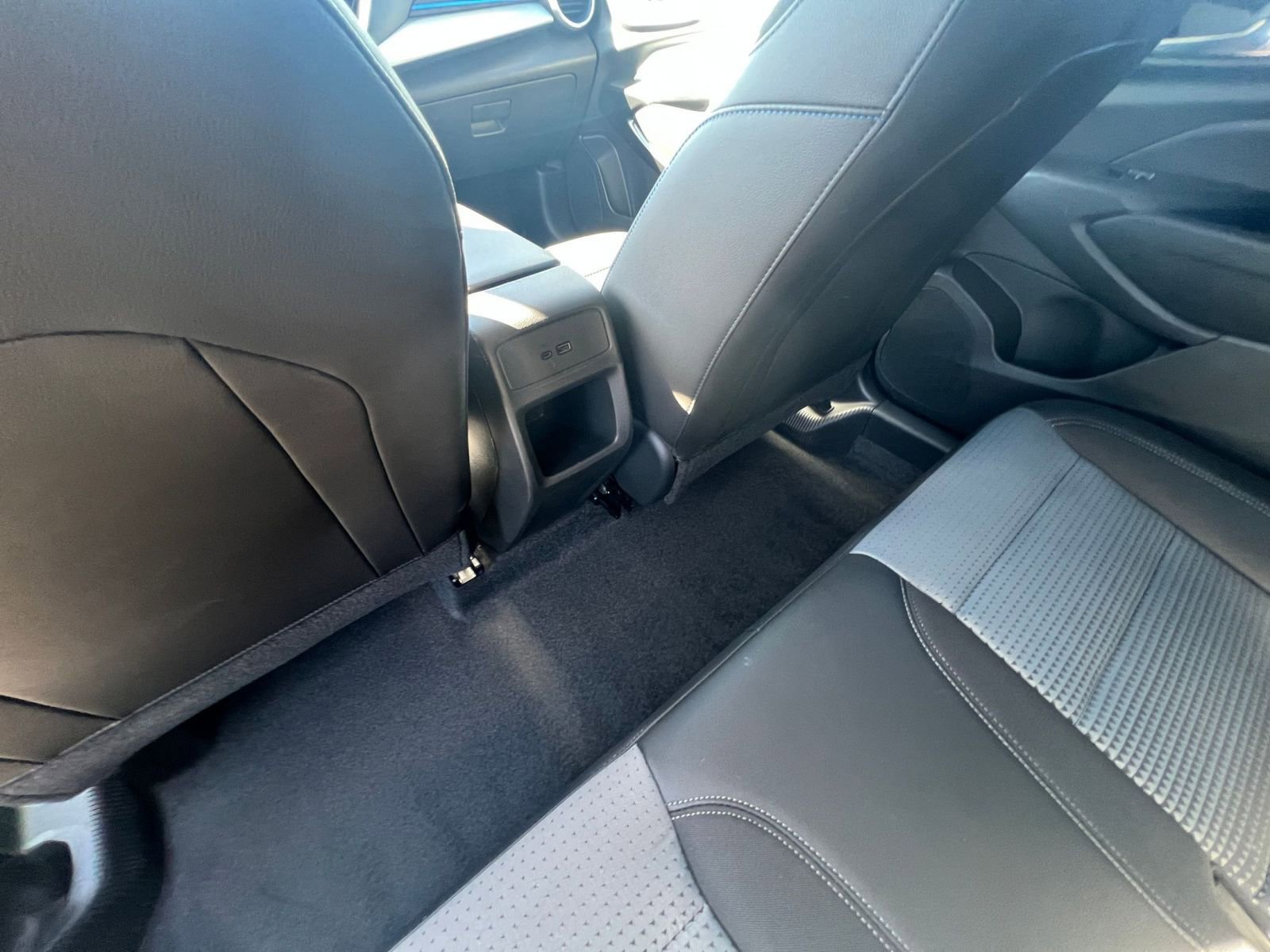 Thumbnail: 2025 Chevrolet Trax - 23