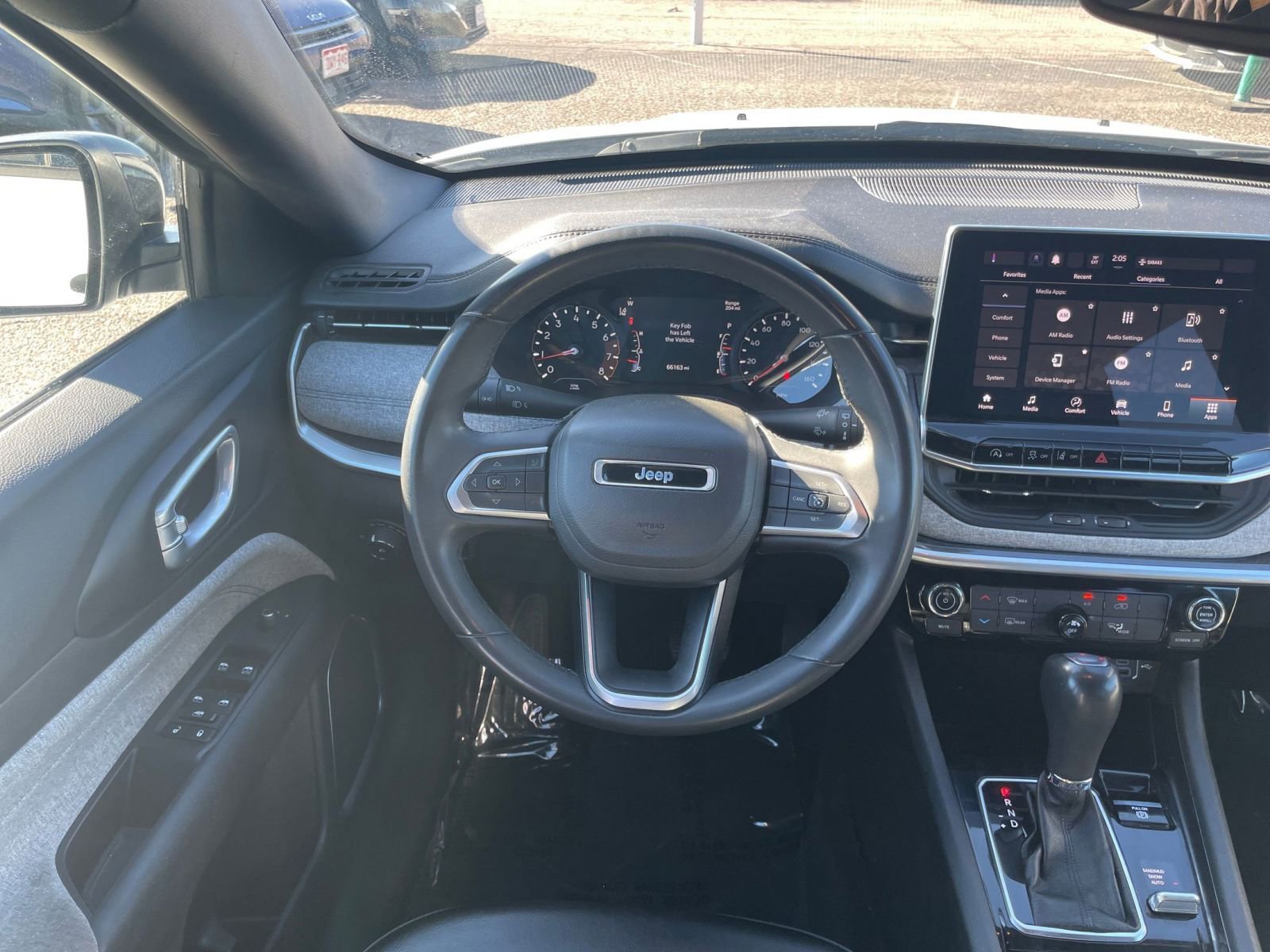 Thumbnail: 2023 Jeep Compass - 27