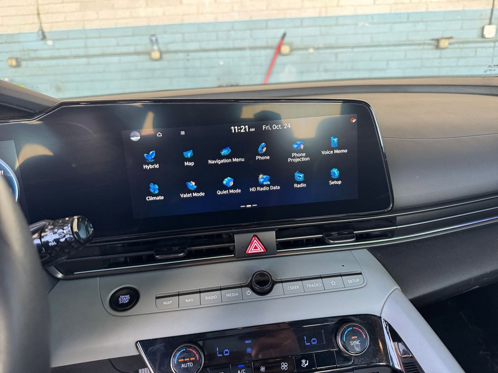 Thumbnail: 2025 Hyundai Elantra - 21