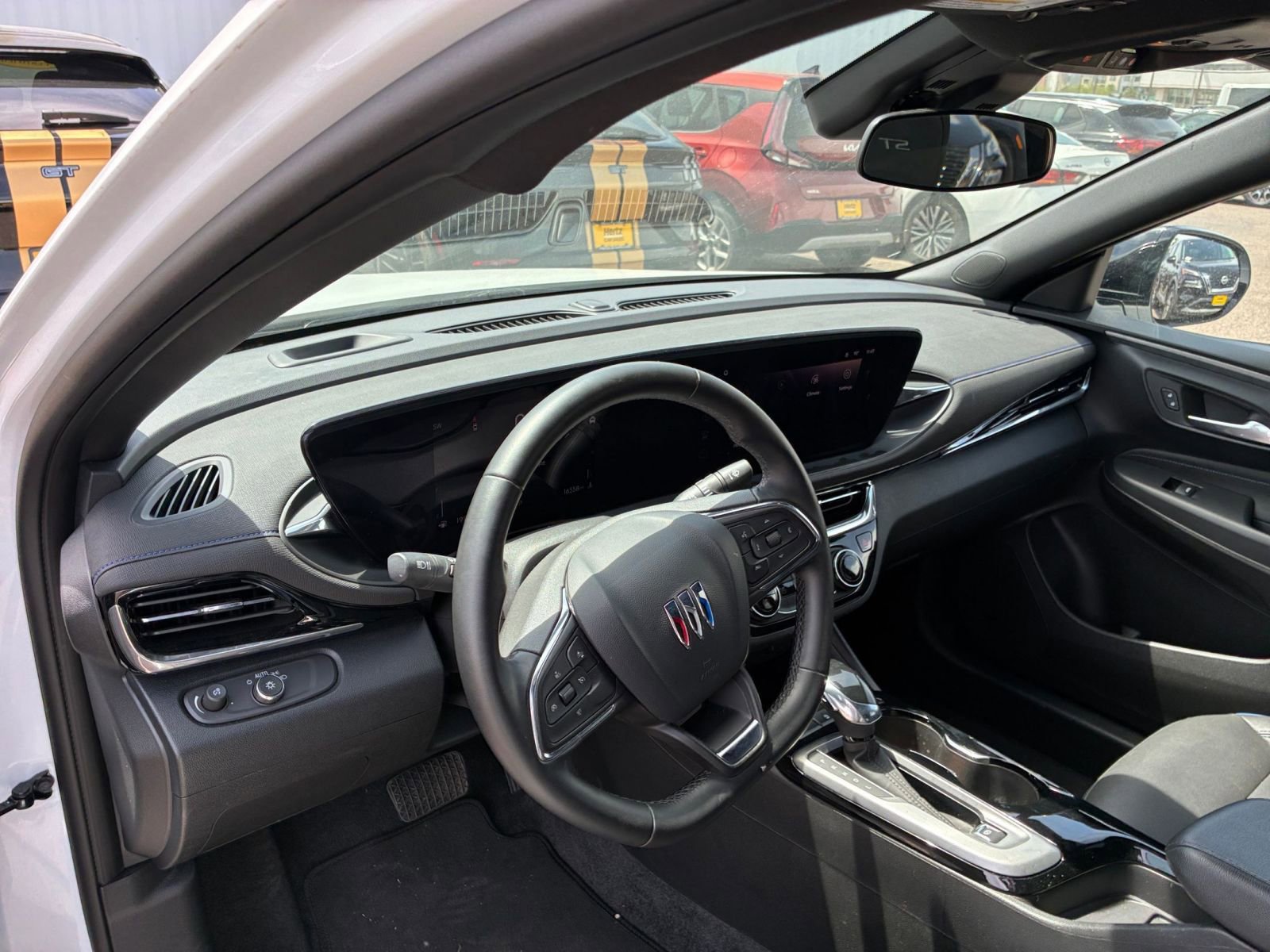 Thumbnail: 2025 Buick Envista - 31