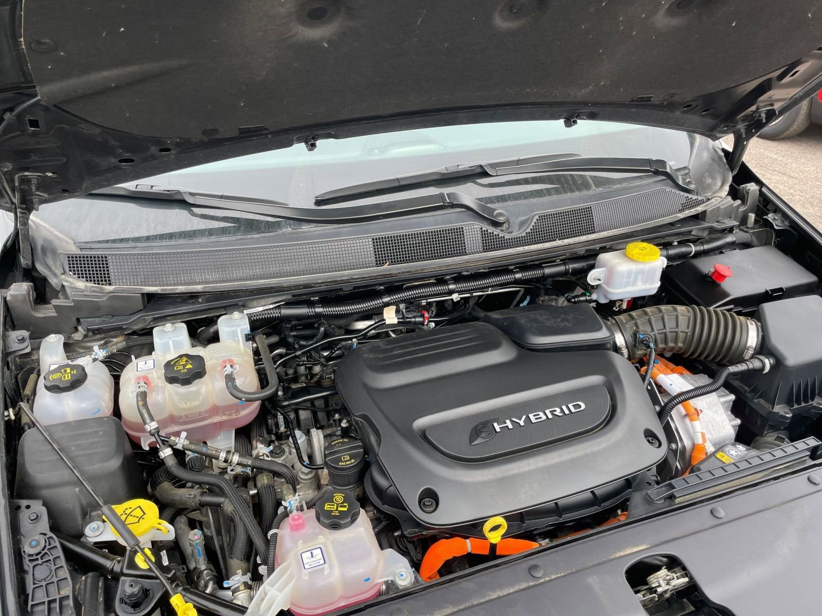 Thumbnail: 2023 Chrysler Pacifica - 35