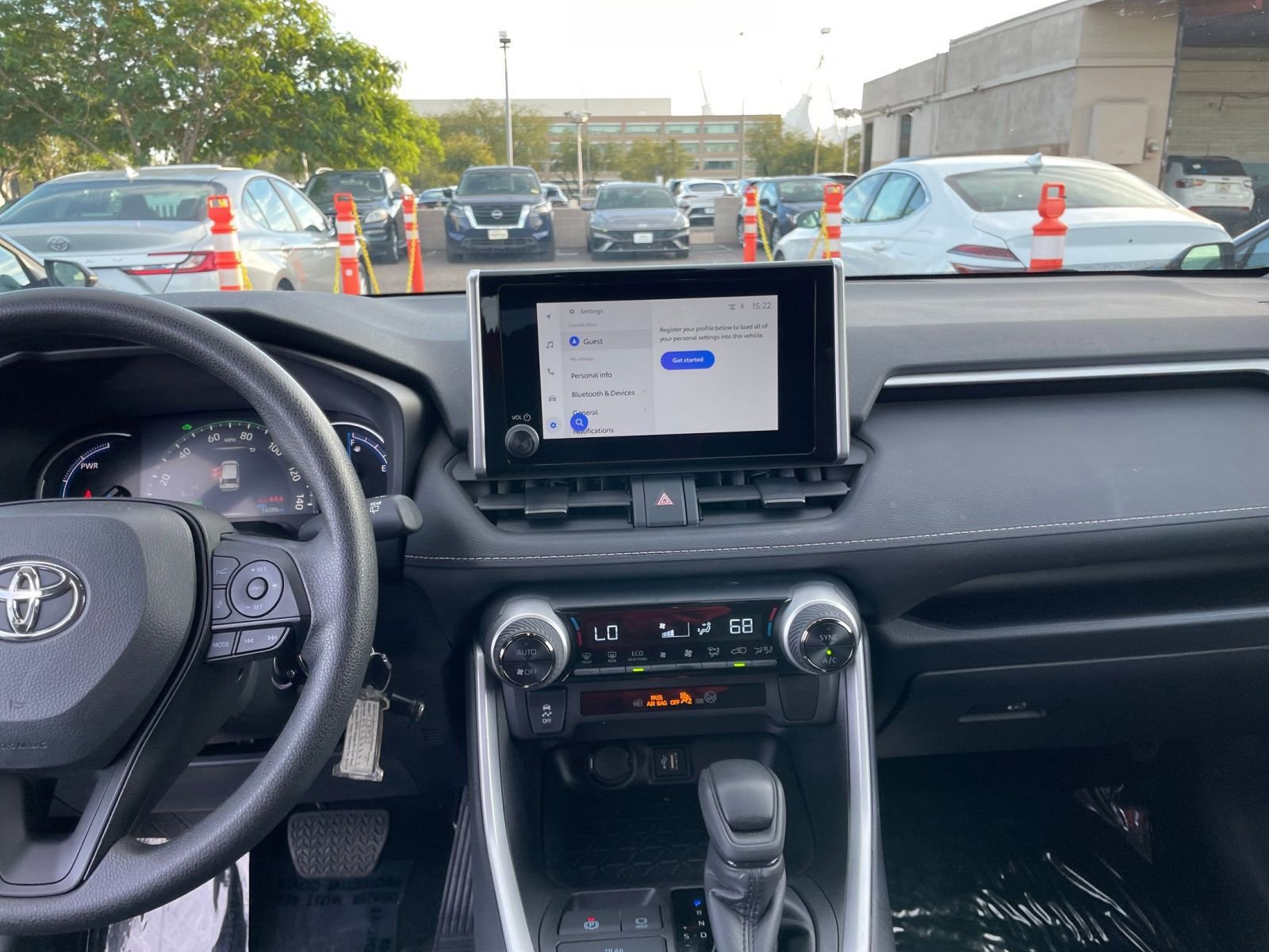 Thumbnail: 2025 Toyota RAV4 - 20