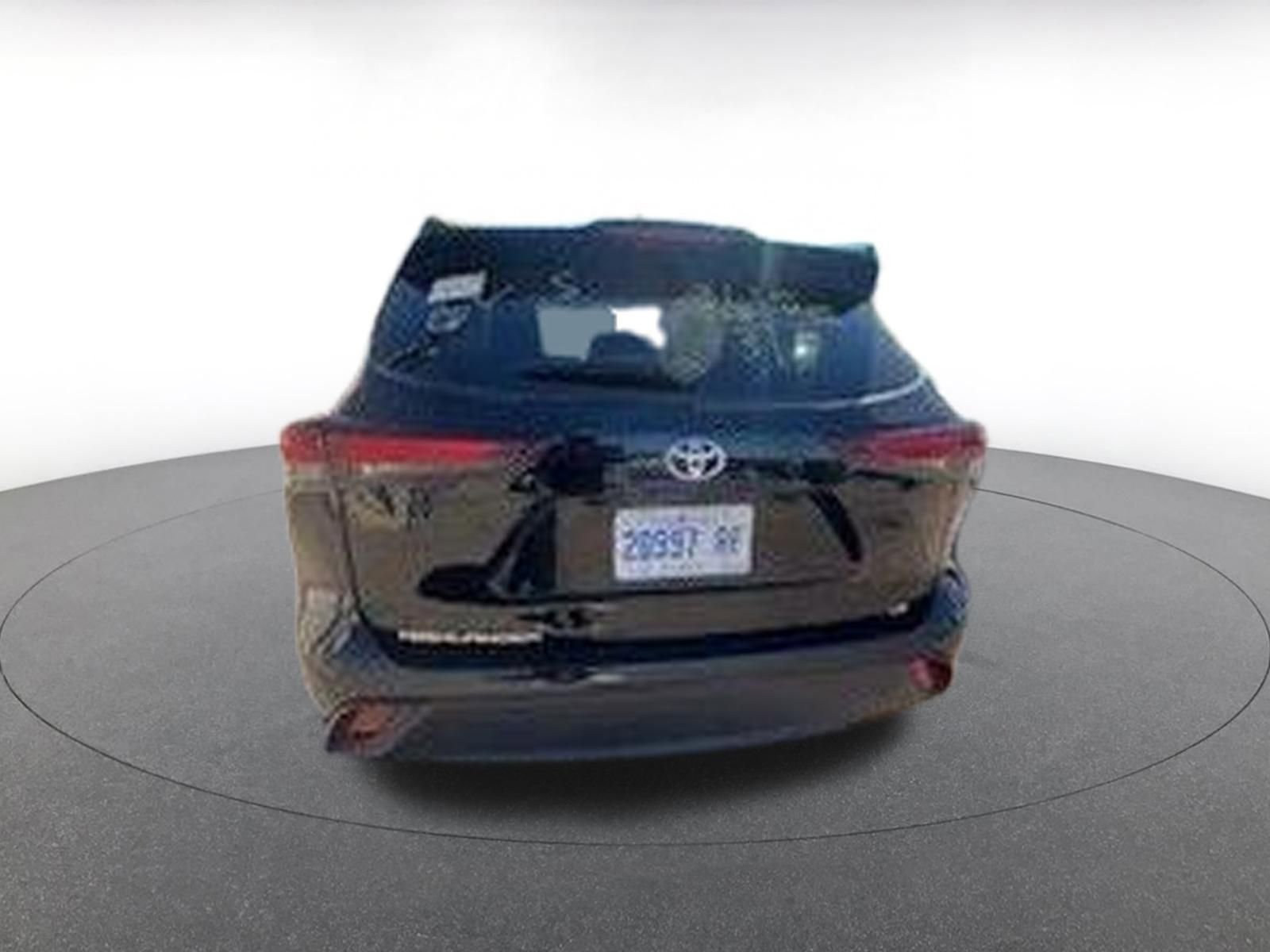 Thumbnail: 2025 Toyota Highlander - 8