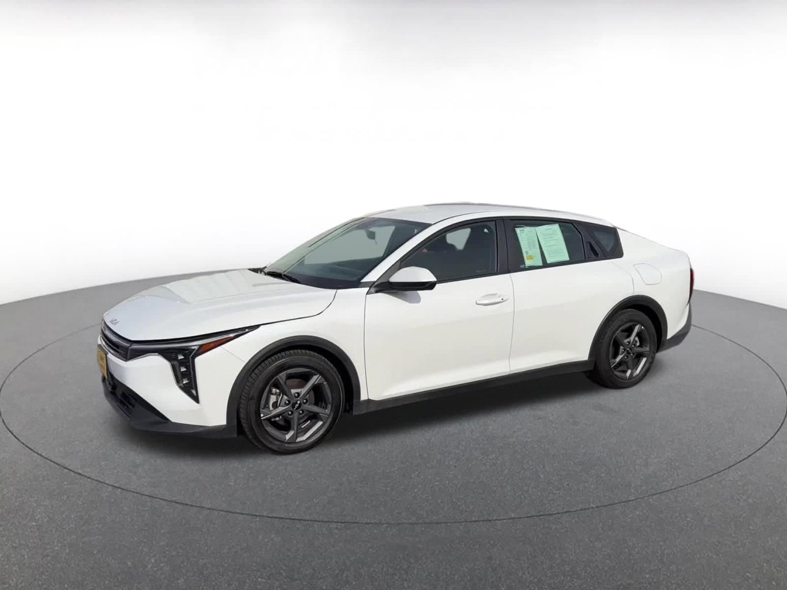 Thumbnail: 2025 Kia K4 - 8