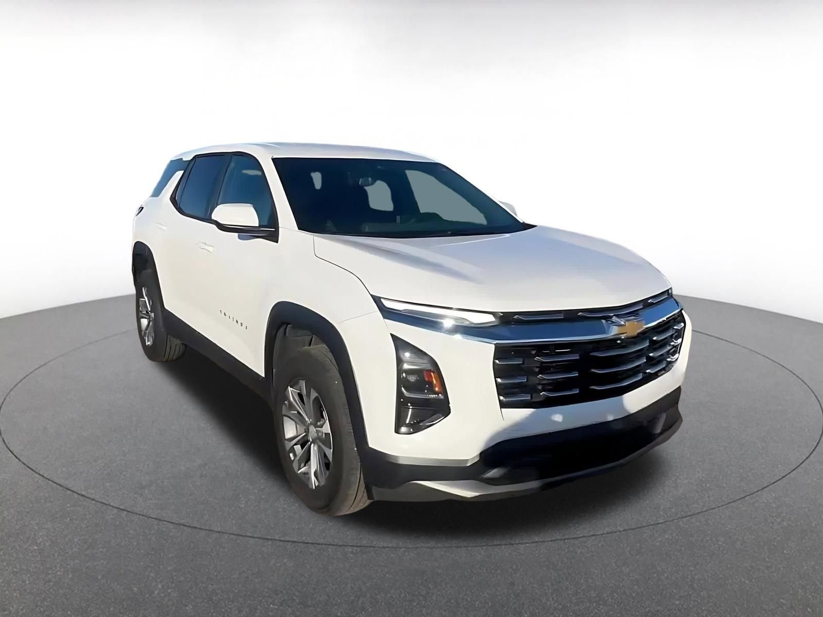 Thumbnail: 2025 Chevrolet Equinox - 3