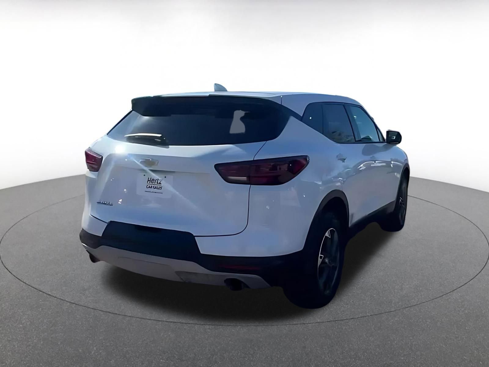 Thumbnail: 2025 Chevrolet Blazer - 15