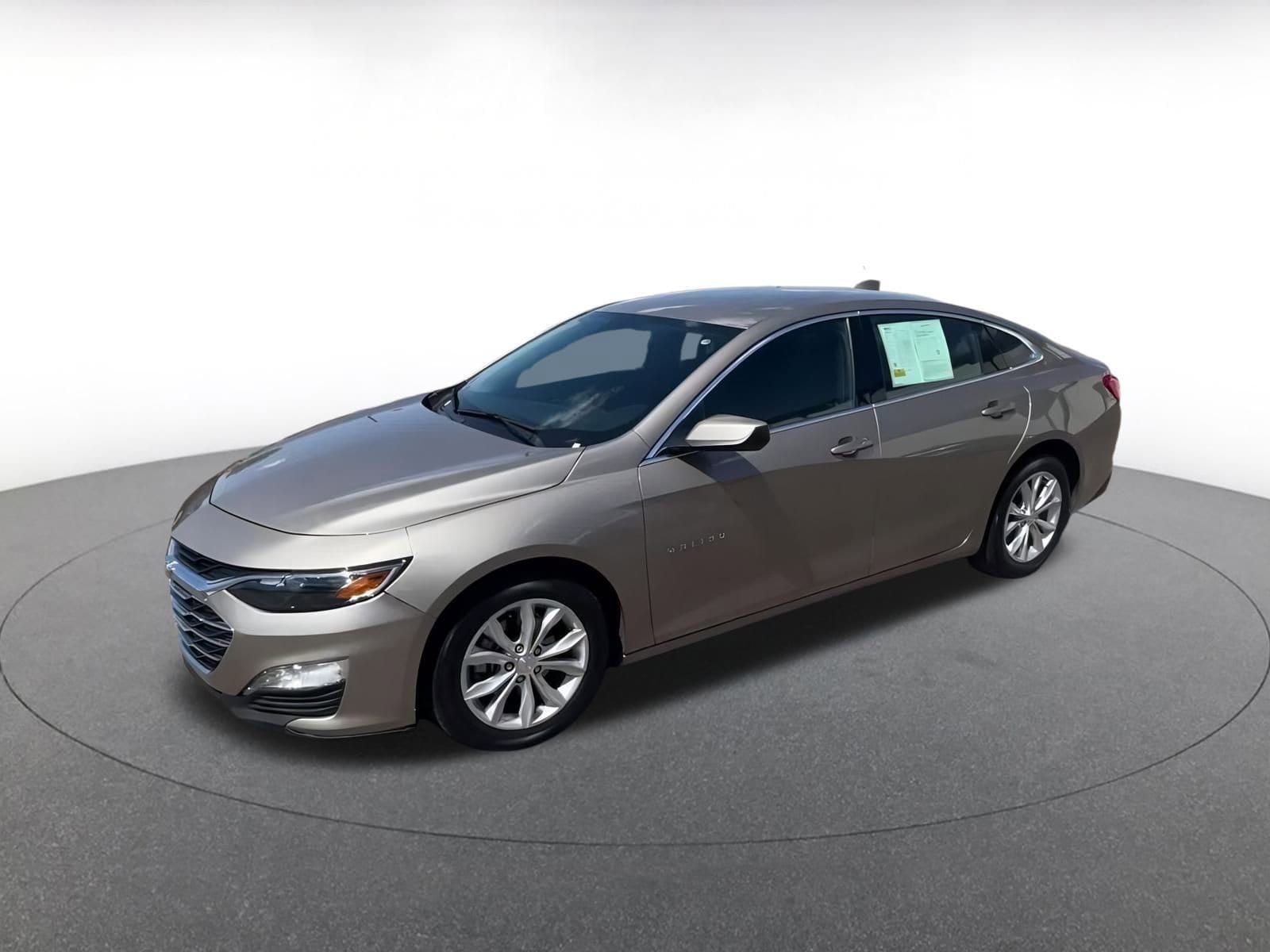 Thumbnail: 2024 Chevrolet Malibu - 8