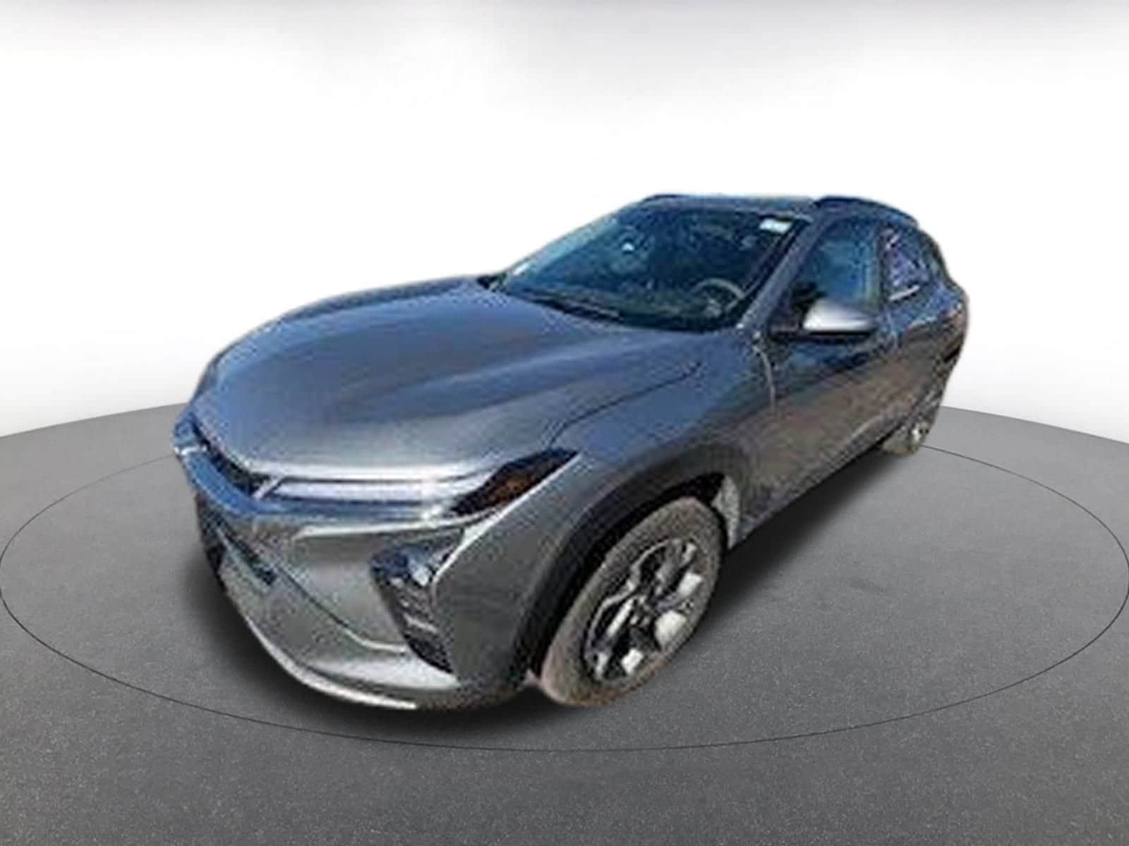 Thumbnail: 2025 Chevrolet Trax - 3