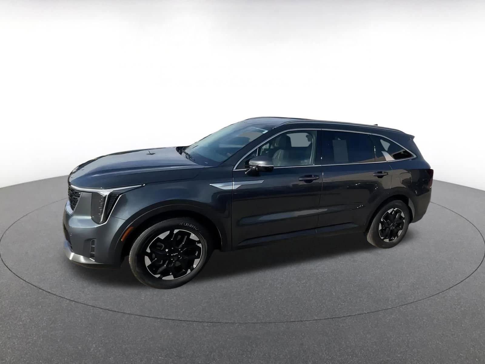 2024 Kia Sorento S 6