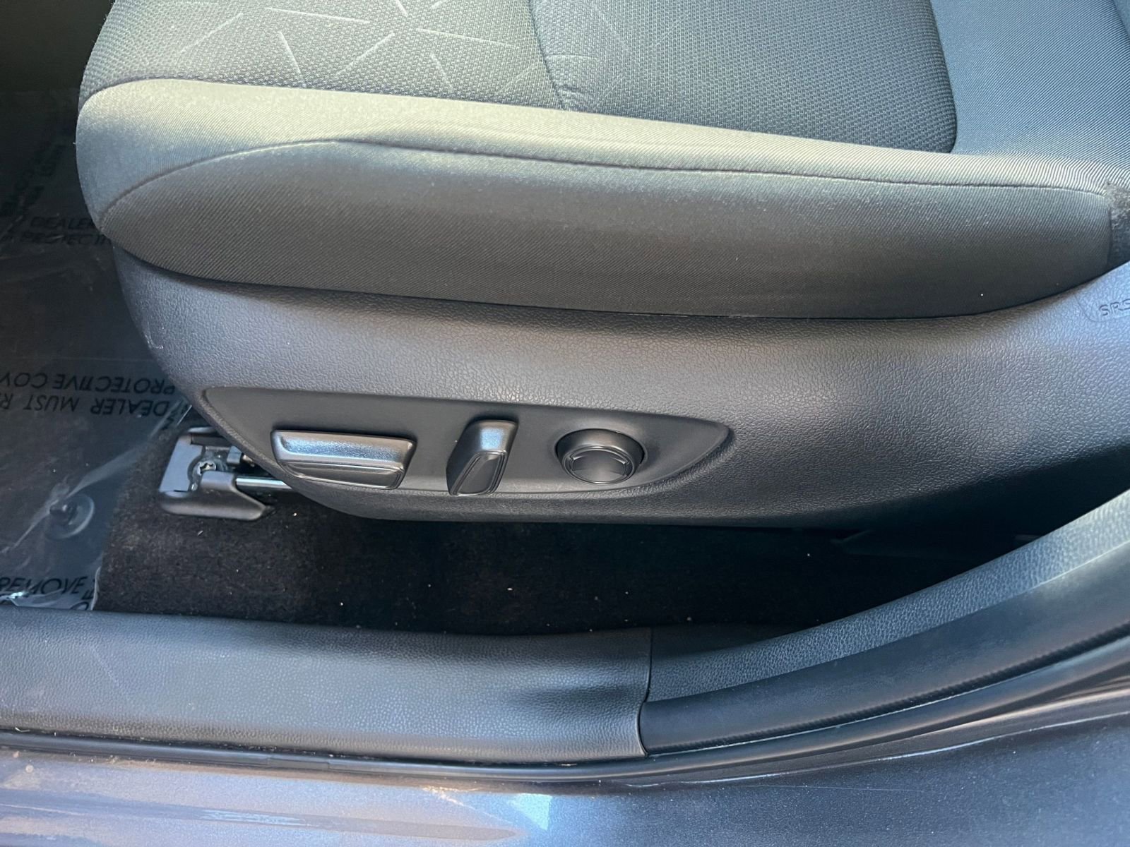 Thumbnail: 2025 Toyota RAV4 - 22