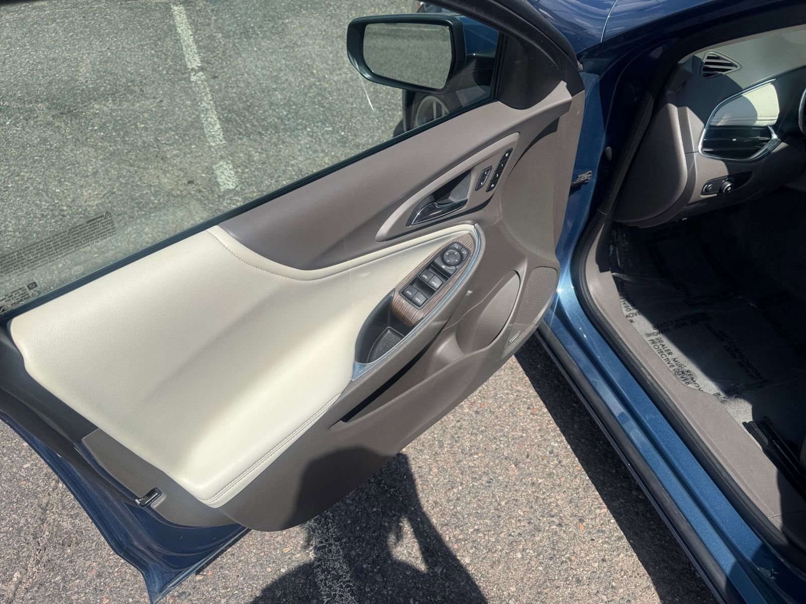 Thumbnail: 2024 Chevrolet Malibu - 20