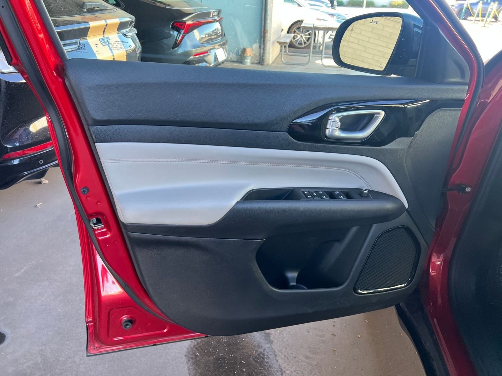 Thumbnail: 2025 Jeep Compass - 18