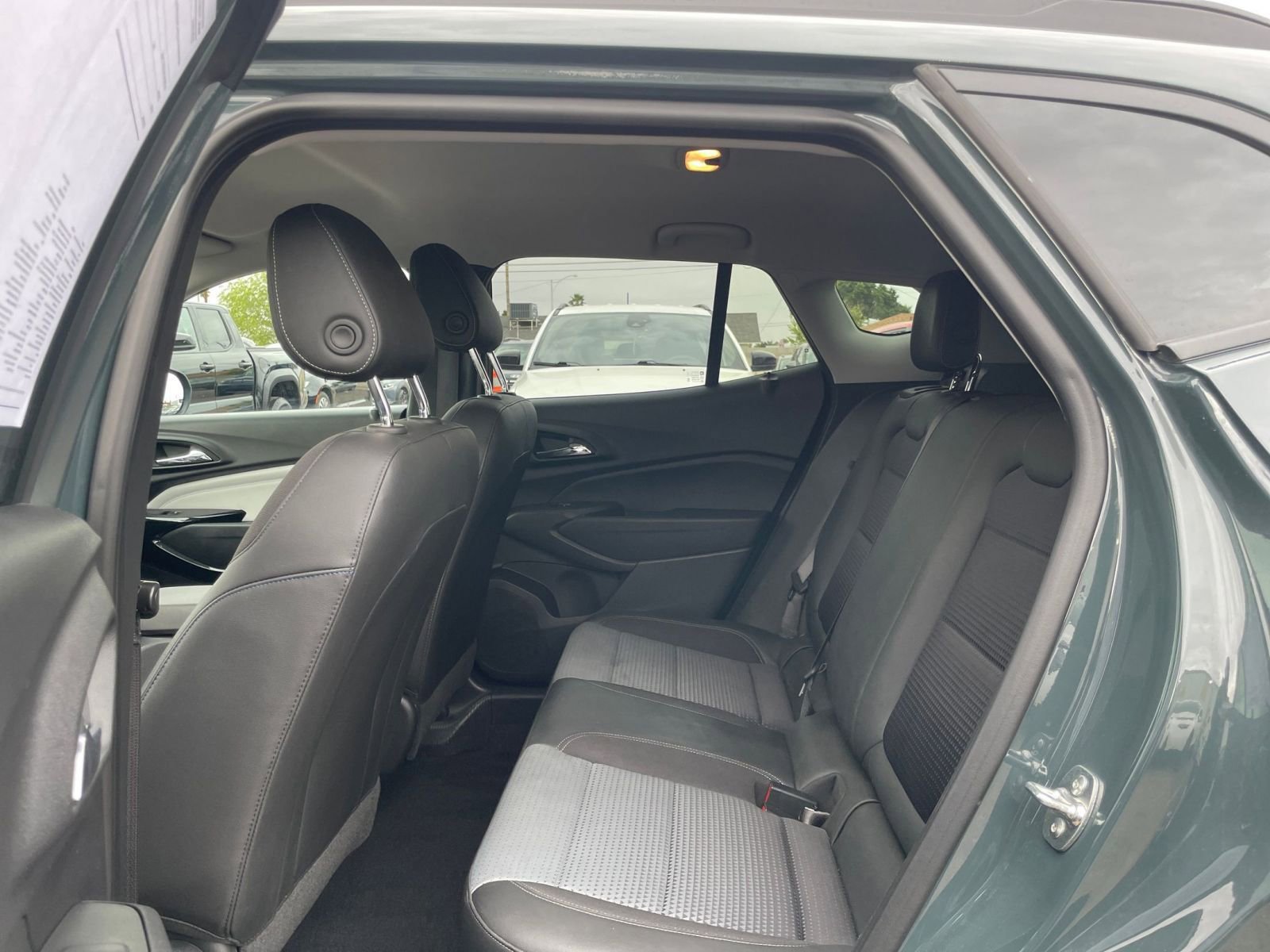 Thumbnail: 2025 Chevrolet Trax - 25