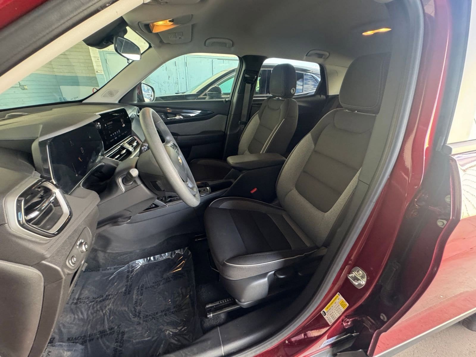 Thumbnail: 2025 Chevrolet TrailBlazer - 34