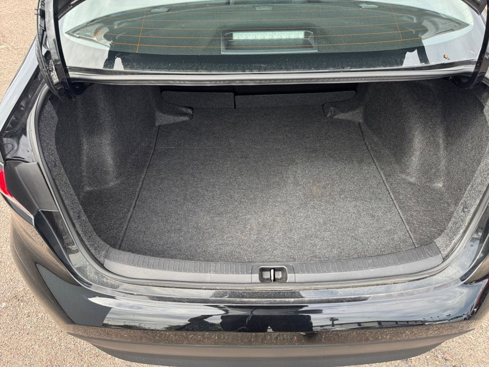 Thumbnail: 2025 Toyota Corolla - 30