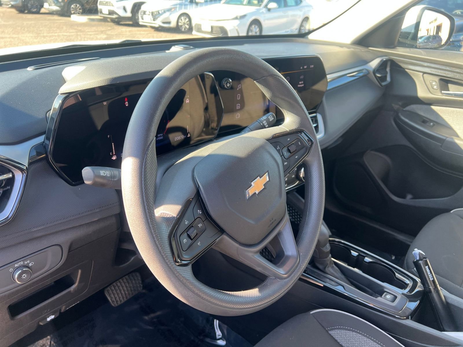 Thumbnail: 2025 Chevrolet TrailBlazer - 28