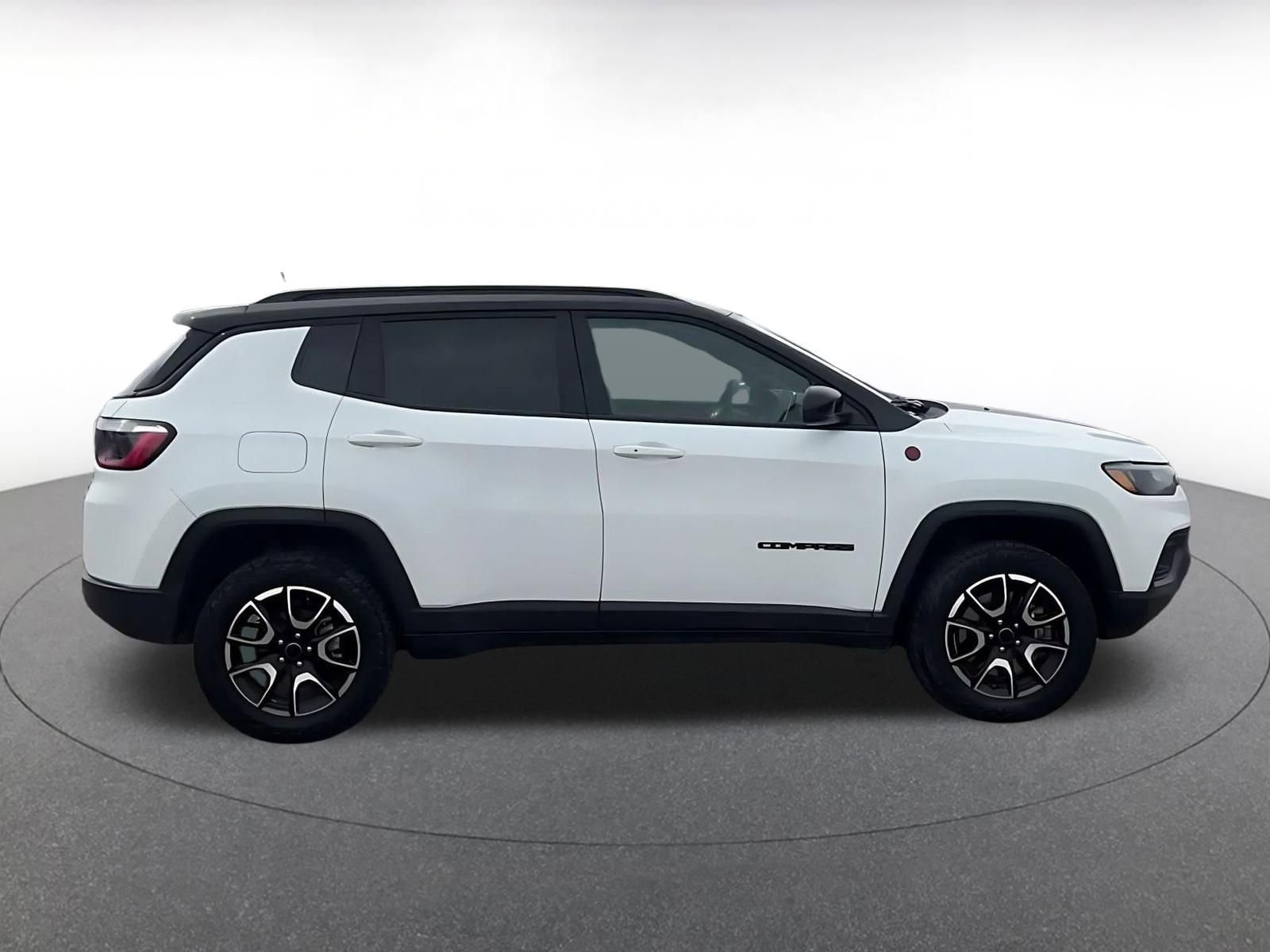 Thumbnail: 2025 Jeep Compass - 16