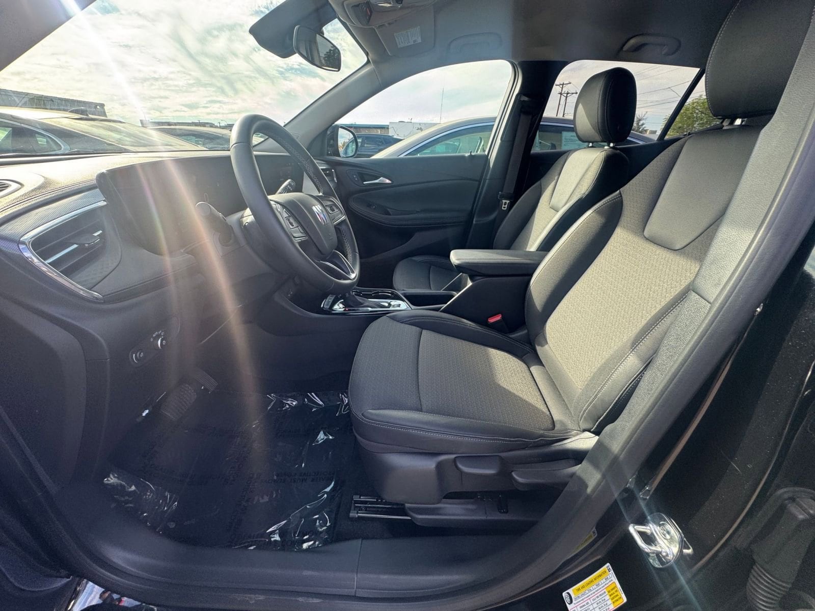 Thumbnail: 2025 Buick Encore GX - 24