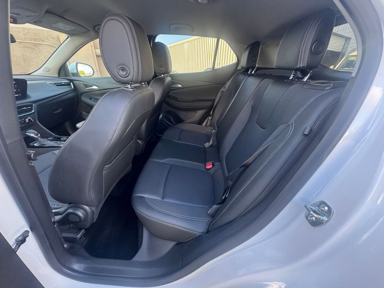 Thumbnail: 2025 Buick Encore GX - 23