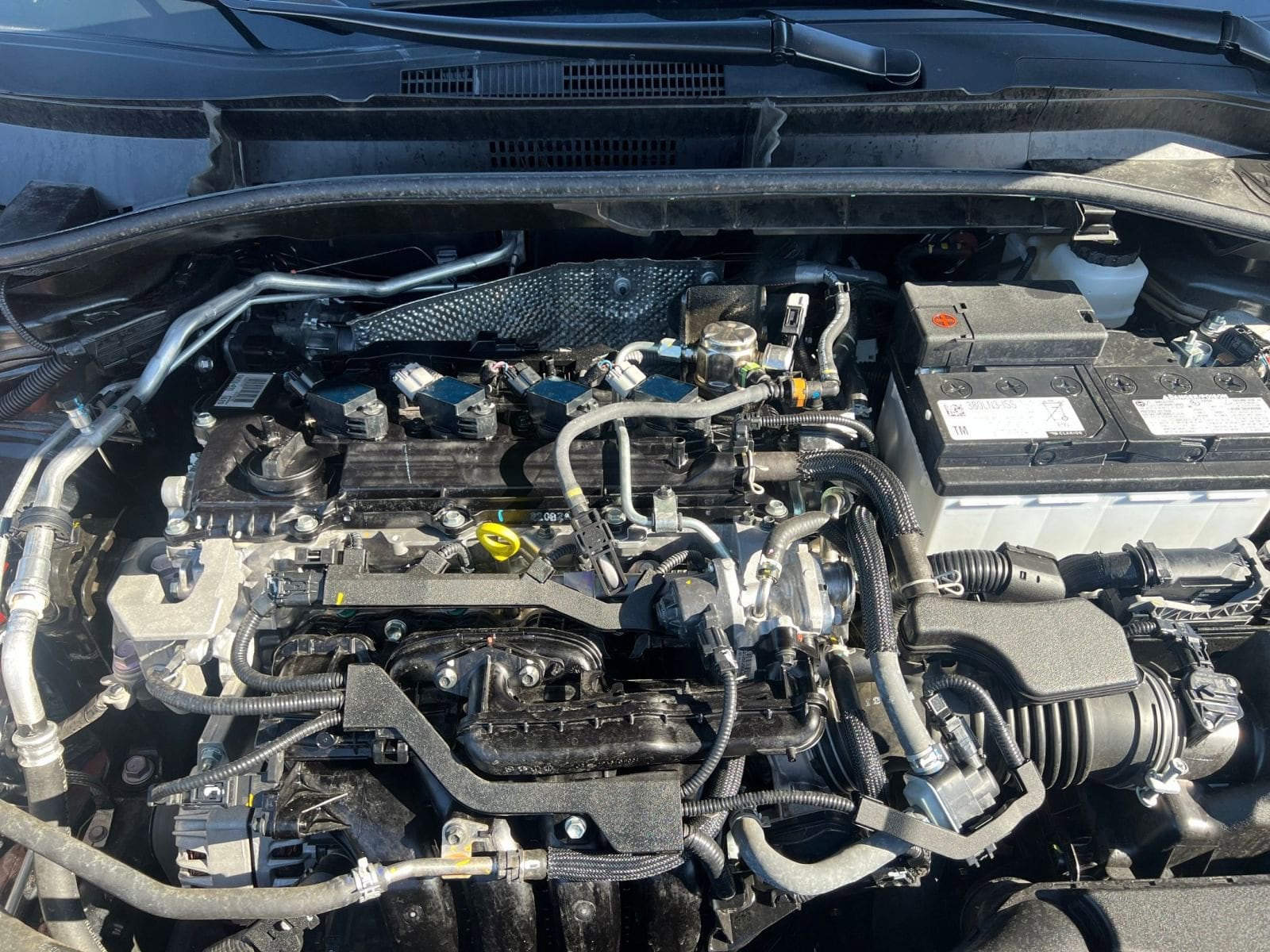 Thumbnail: 2025 Toyota Corolla Cross - 32