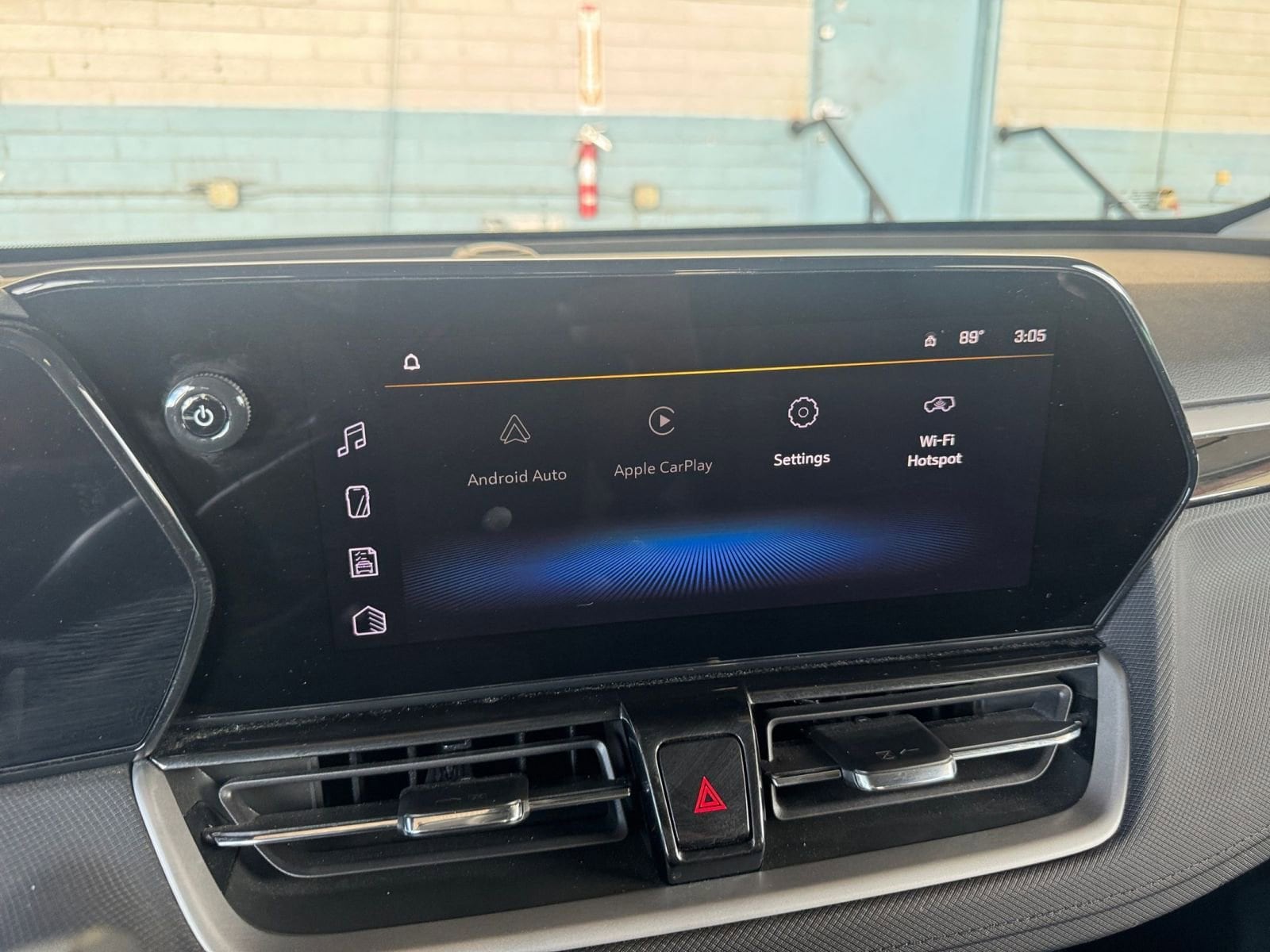 Thumbnail: 2025 Chevrolet TrailBlazer - 21