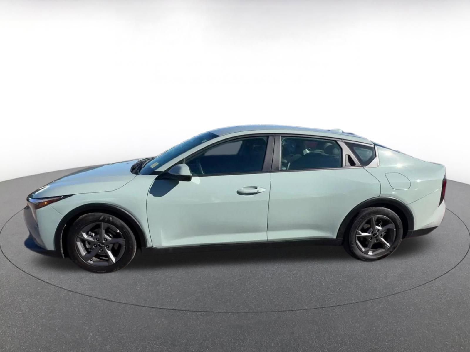 Thumbnail: 2025 Kia K4 - 8