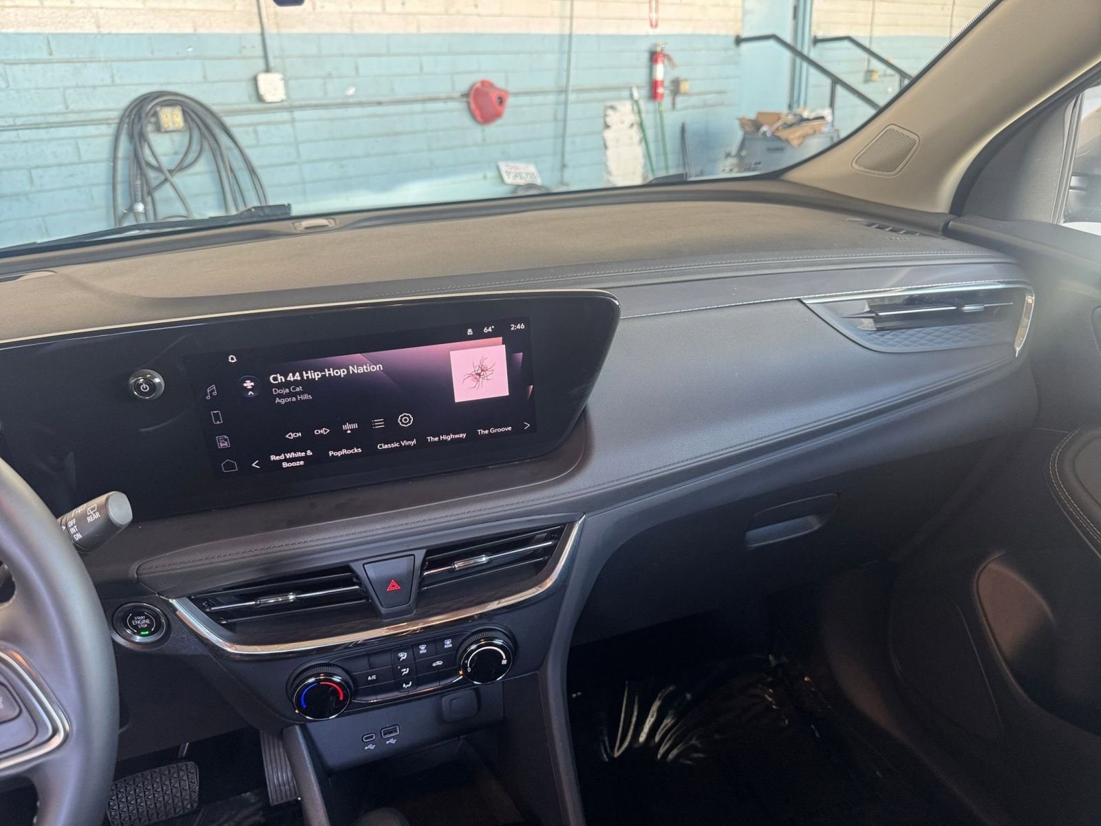 Thumbnail: 2025 Buick Encore GX - 34