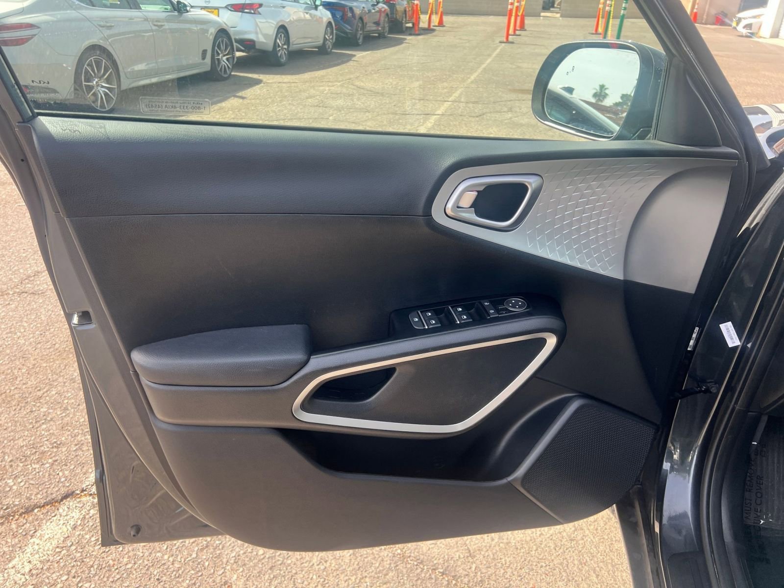 Thumbnail: 2025 Kia Soul - 18