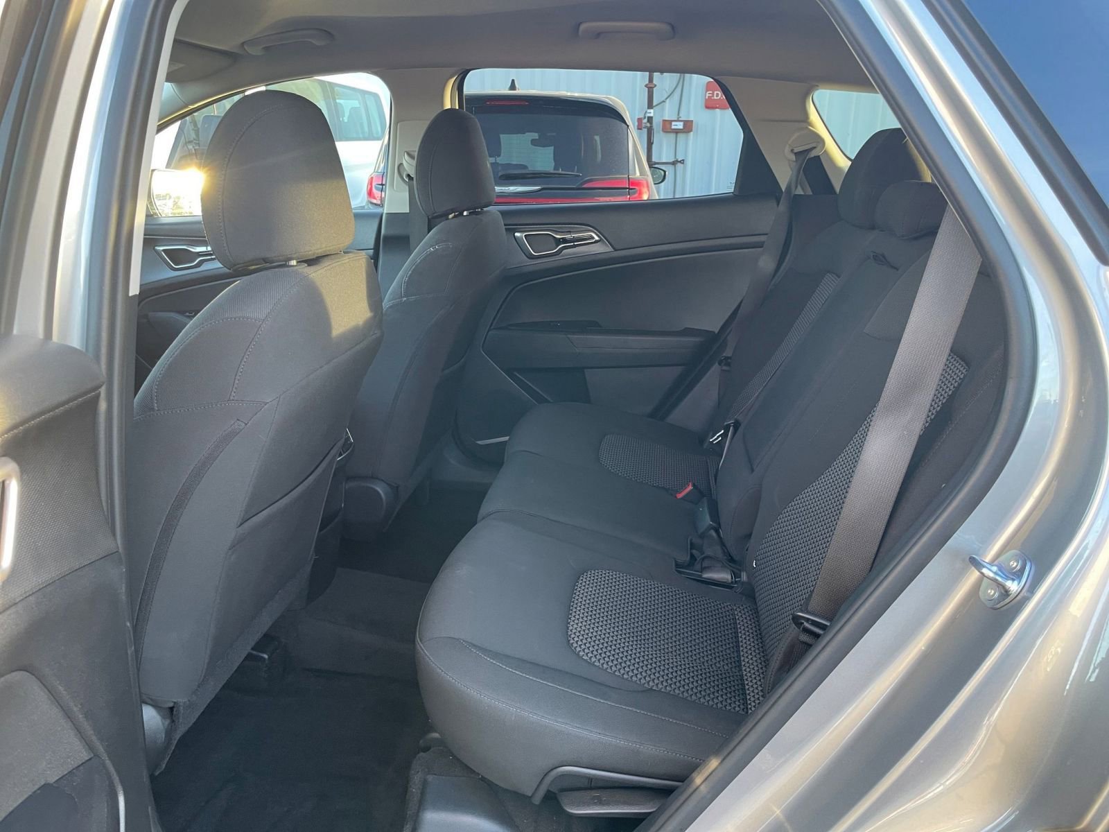 Thumbnail: 2025 Kia Sportage - 24