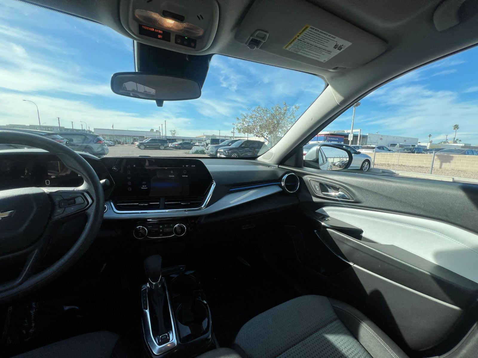 Thumbnail: 2025 Chevrolet Trax - 35