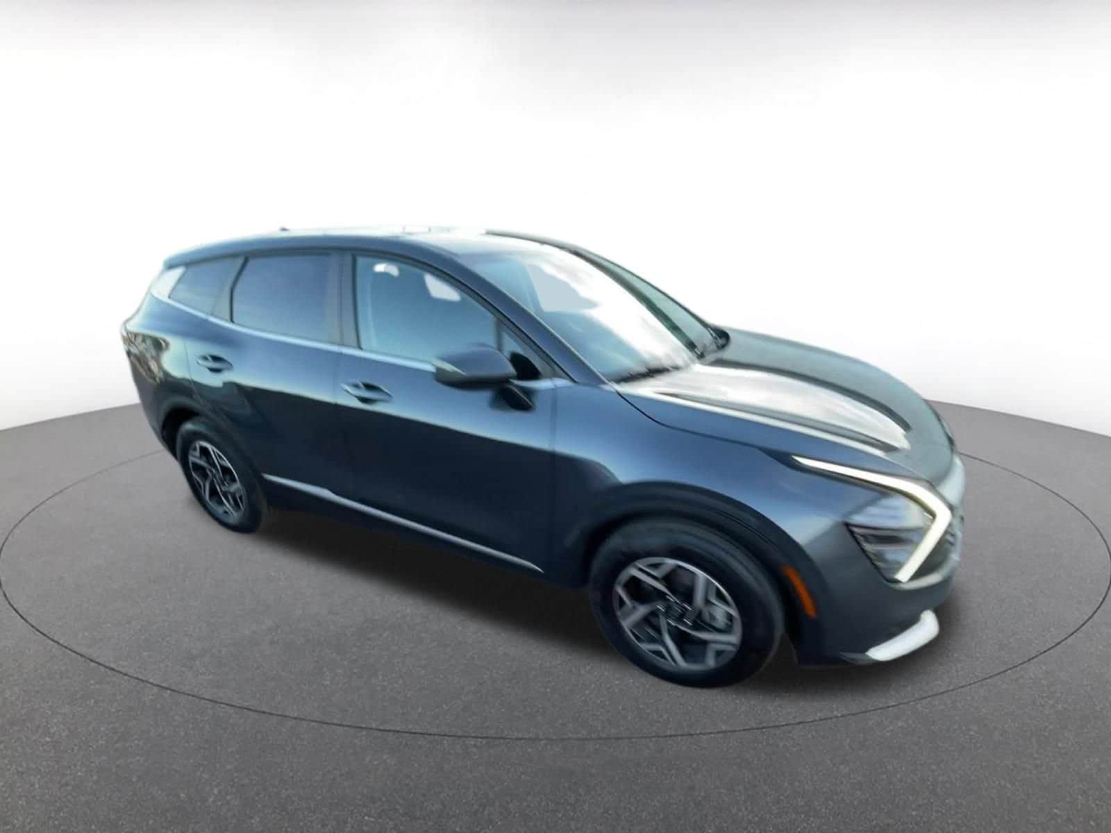 Thumbnail: 2025 Kia Sportage - 2