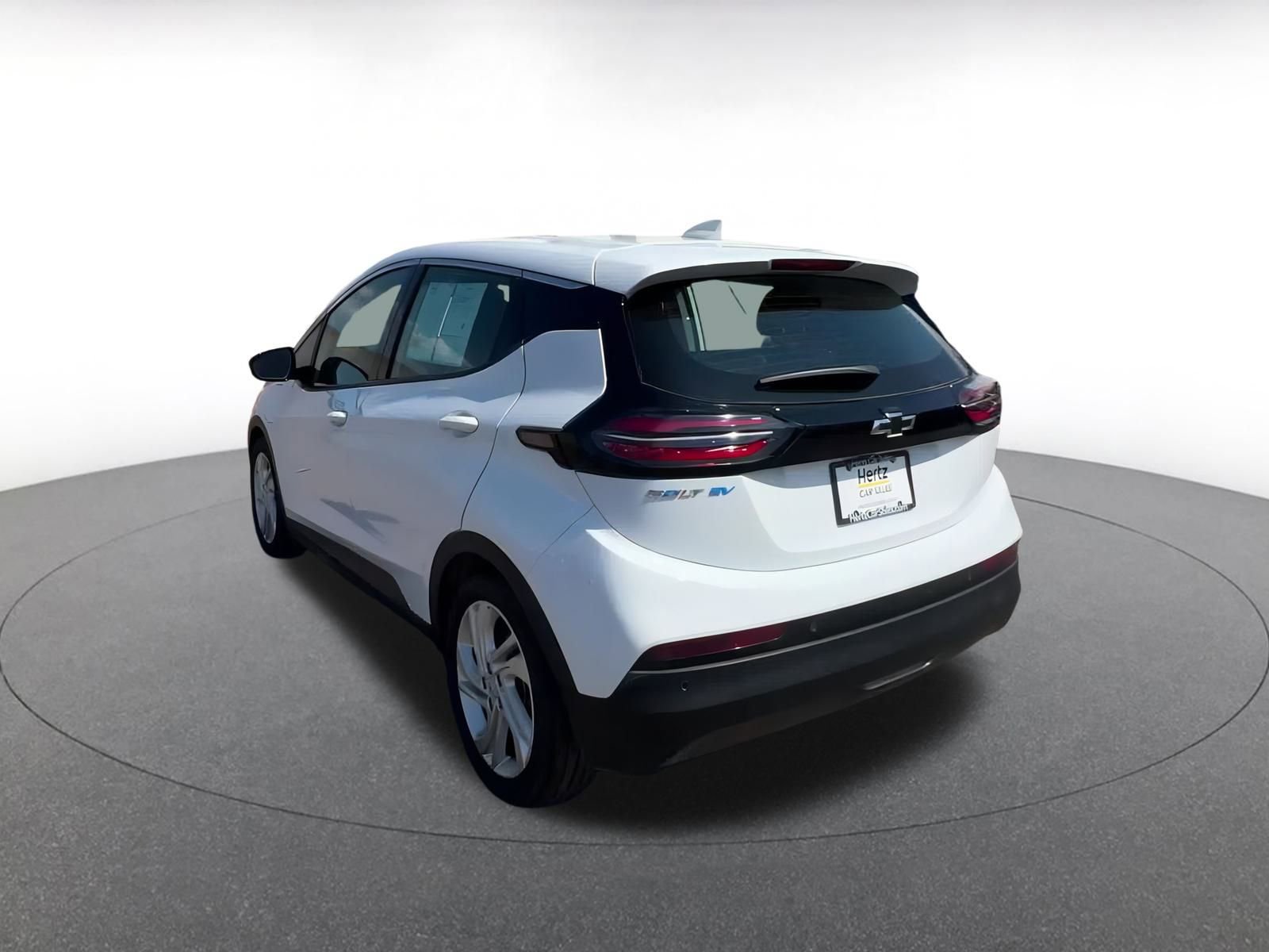 Thumbnail: 2023 Chevrolet Bolt EV - 11