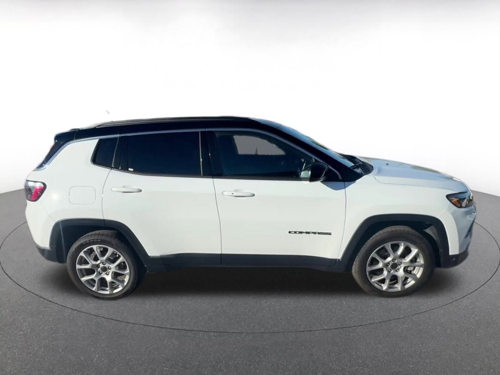 Thumbnail: 2025 Jeep Compass - 16
