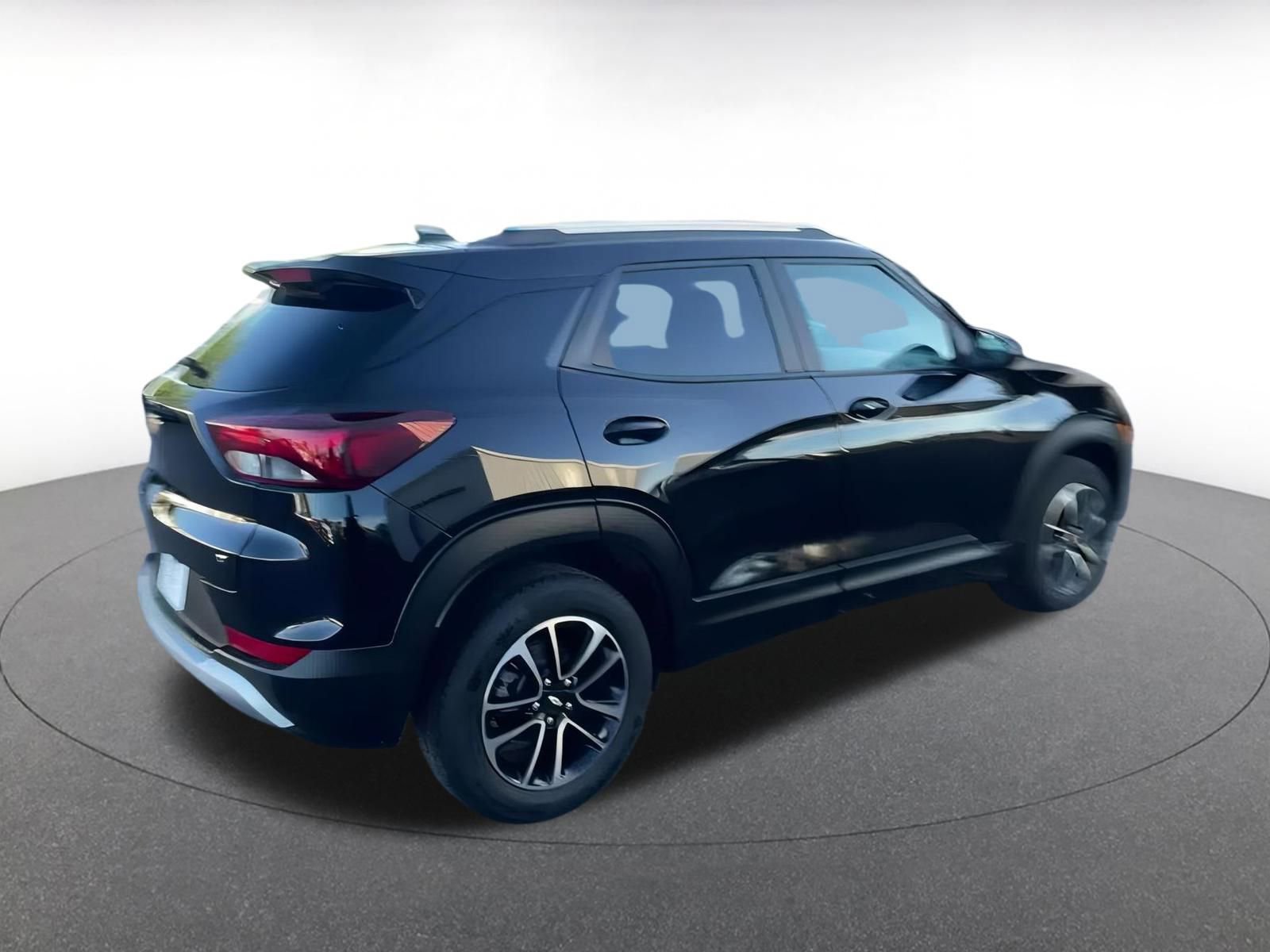 Thumbnail: 2025 Chevrolet TrailBlazer - 15