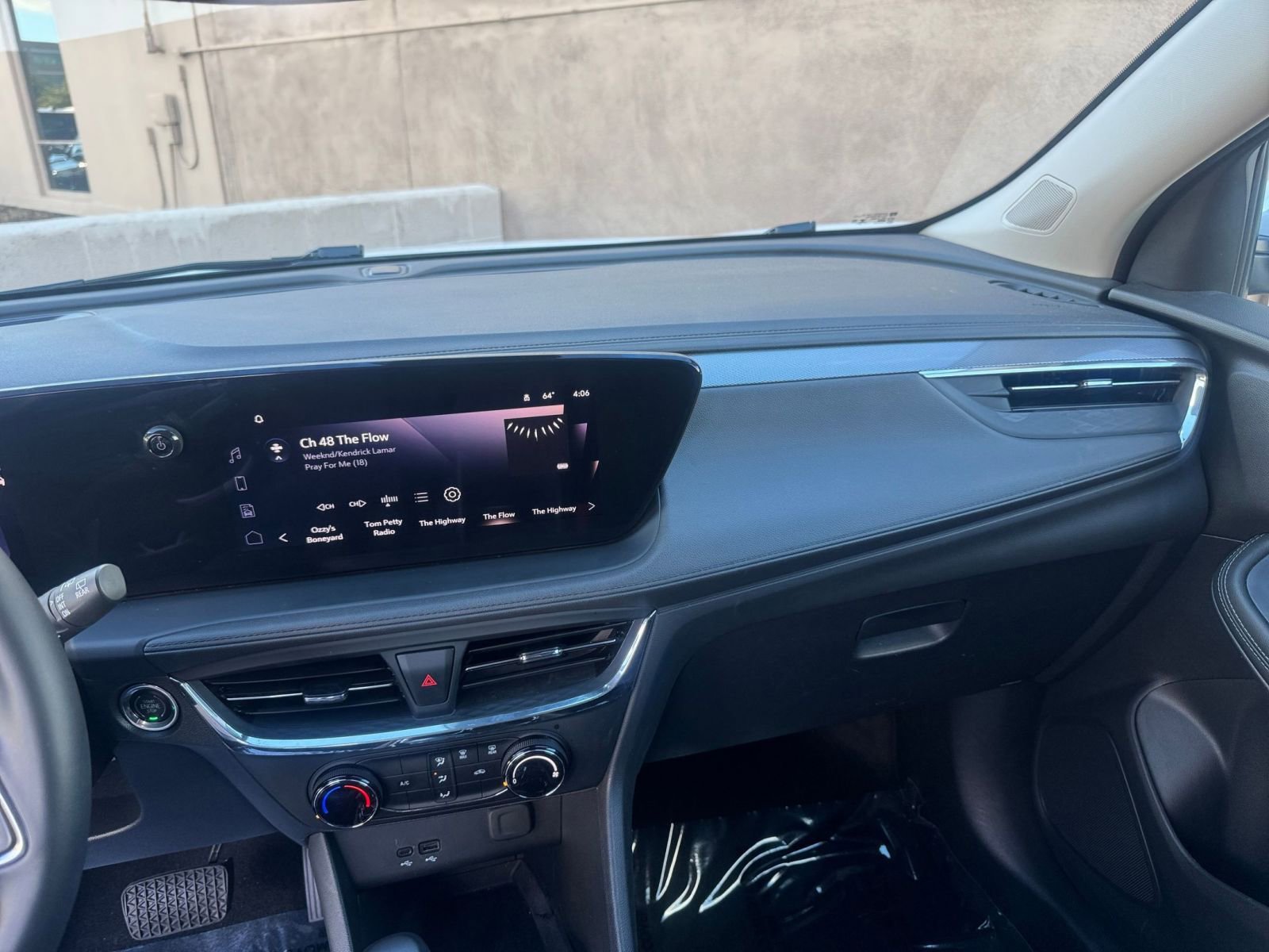 Thumbnail: 2025 Buick Encore GX - 33