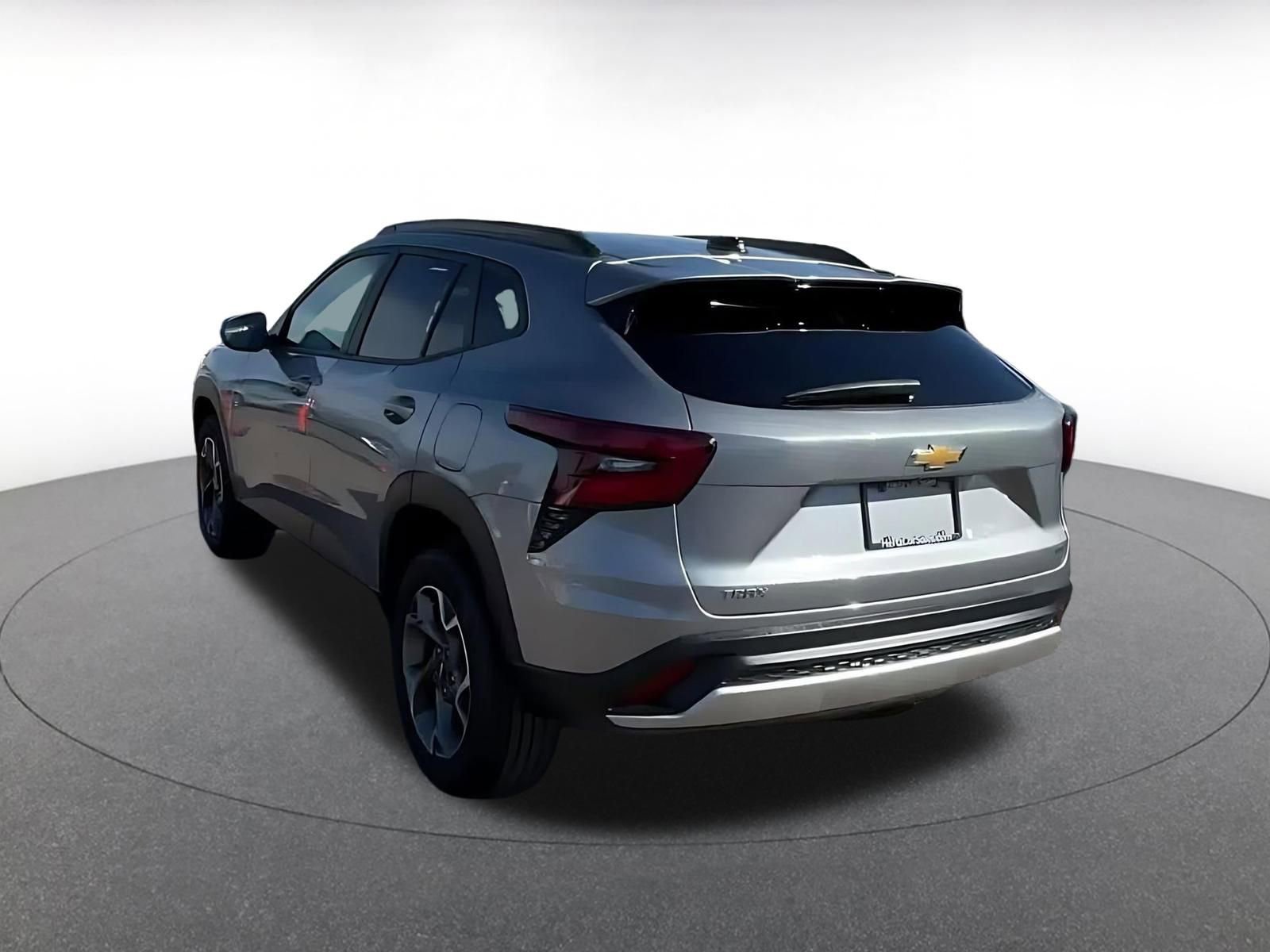 Thumbnail: 2025 Chevrolet Trax - 11