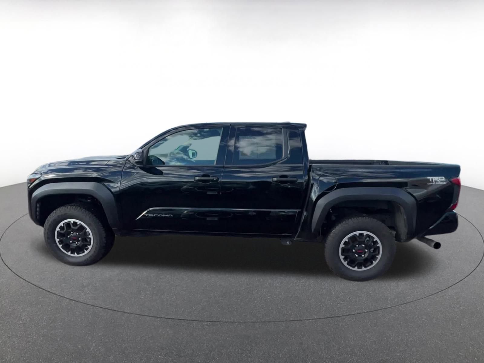 Thumbnail: 2025 Toyota Tacoma - 9