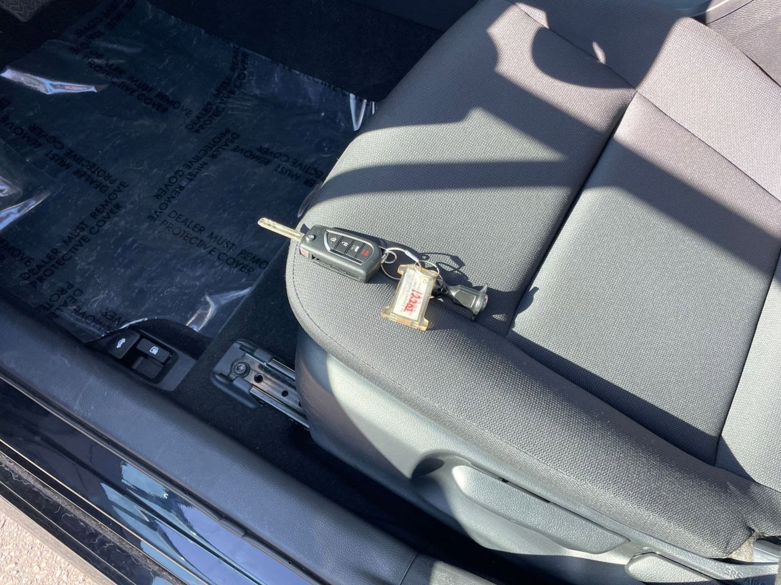 Thumbnail: 2025 Toyota Corolla - 22