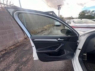 Thumbnail: 2025 Volkswagen Jetta - 11