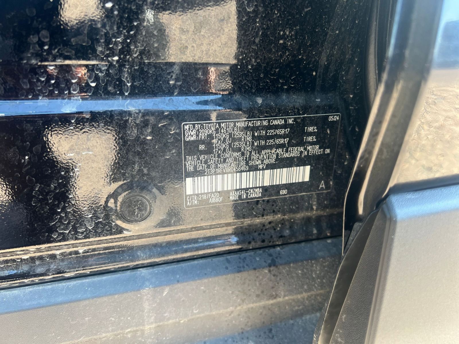 2024 Toyota RAV4 XLE 29