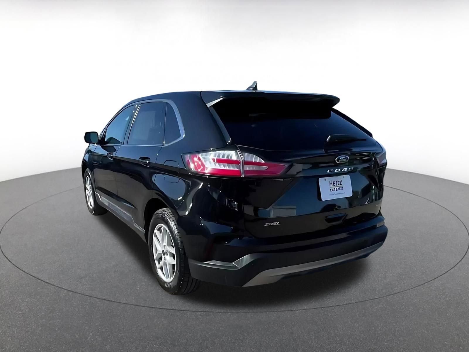 Thumbnail: 2023 Ford Edge - 11