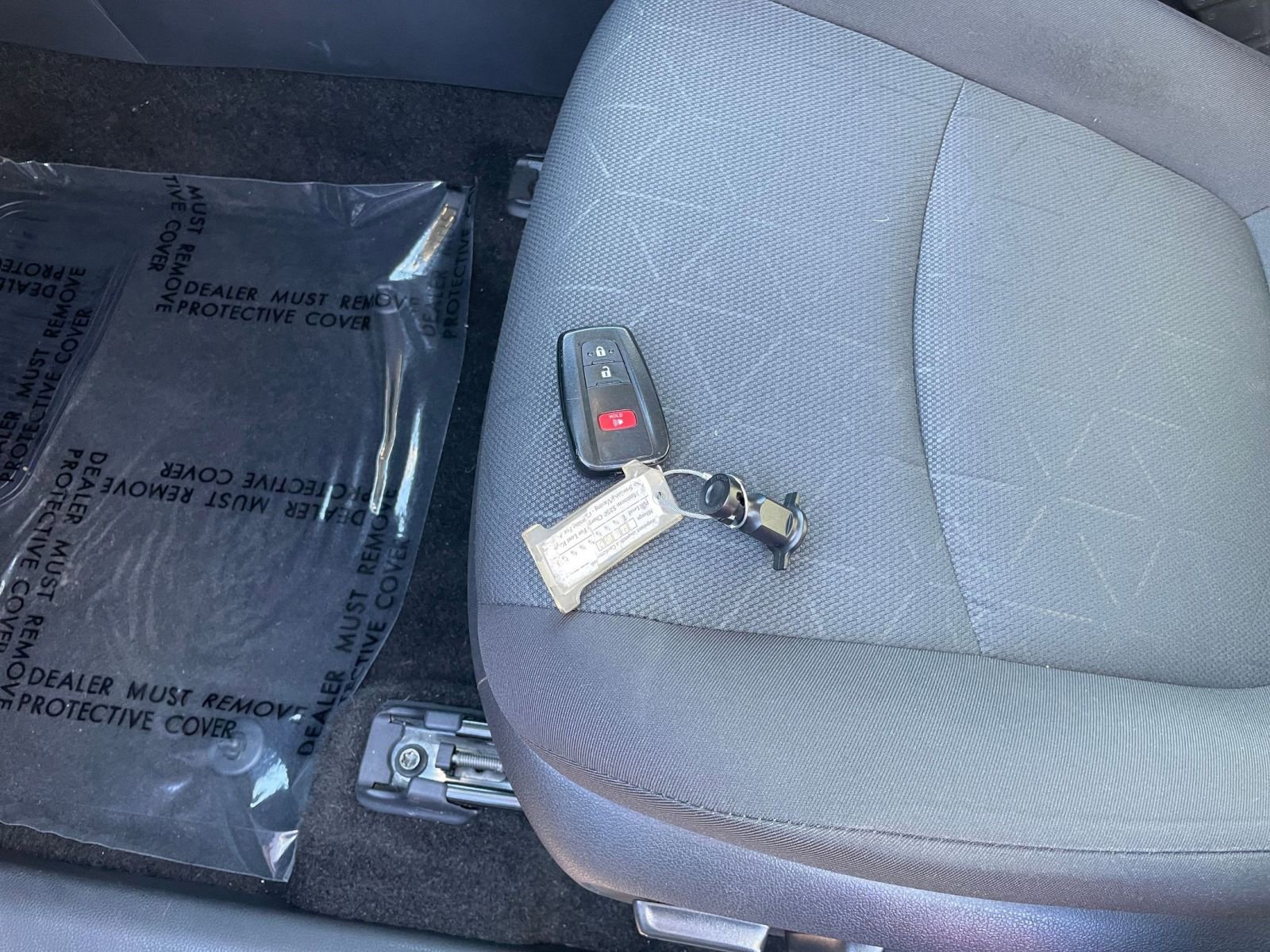 Thumbnail: 2025 Toyota RAV4 - 22