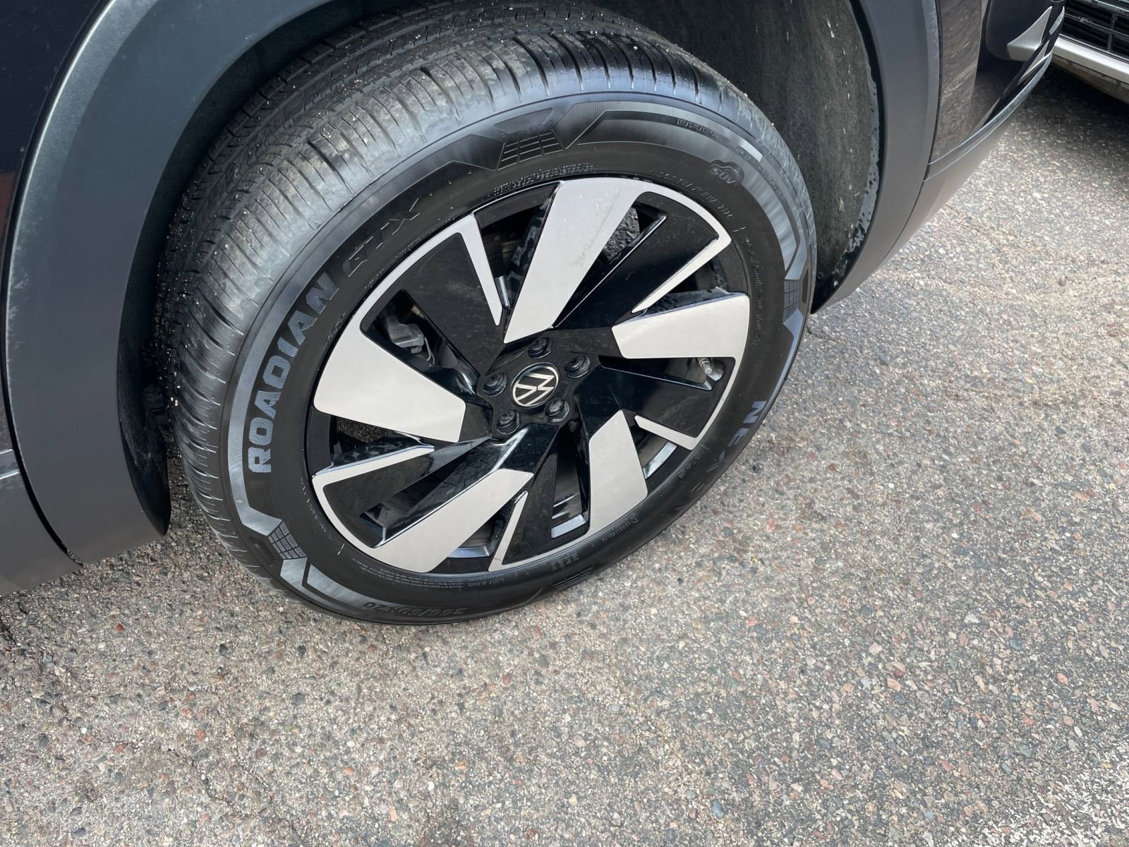 Thumbnail: 2025 Volkswagen Atlas - 33